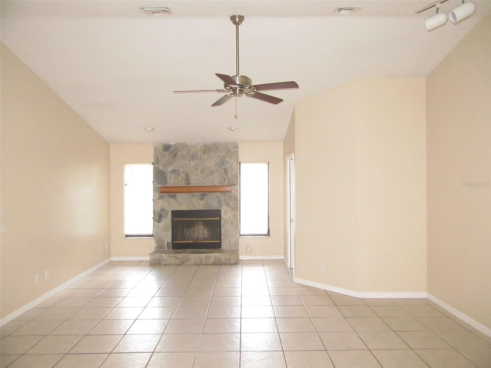 22182 PEACHLAND BLVD, PORT CHARLOTTE, FL — photo 7