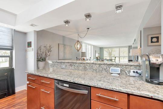 220 BELLEVIEW BLVD #203, BELLEAIR, FL — photo 9