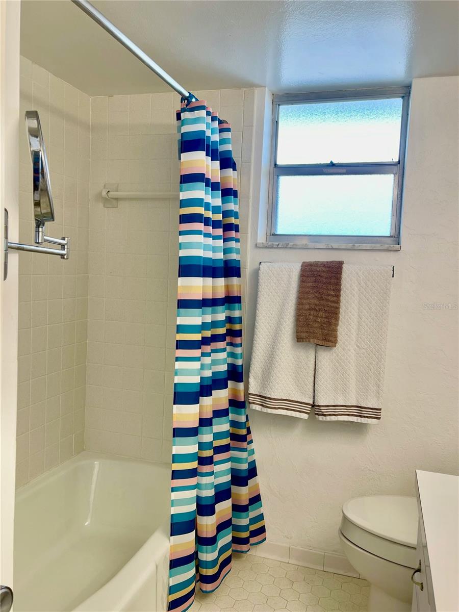 700 MIRROR TER NW #705, WINTER HAVEN, FL — photo 24