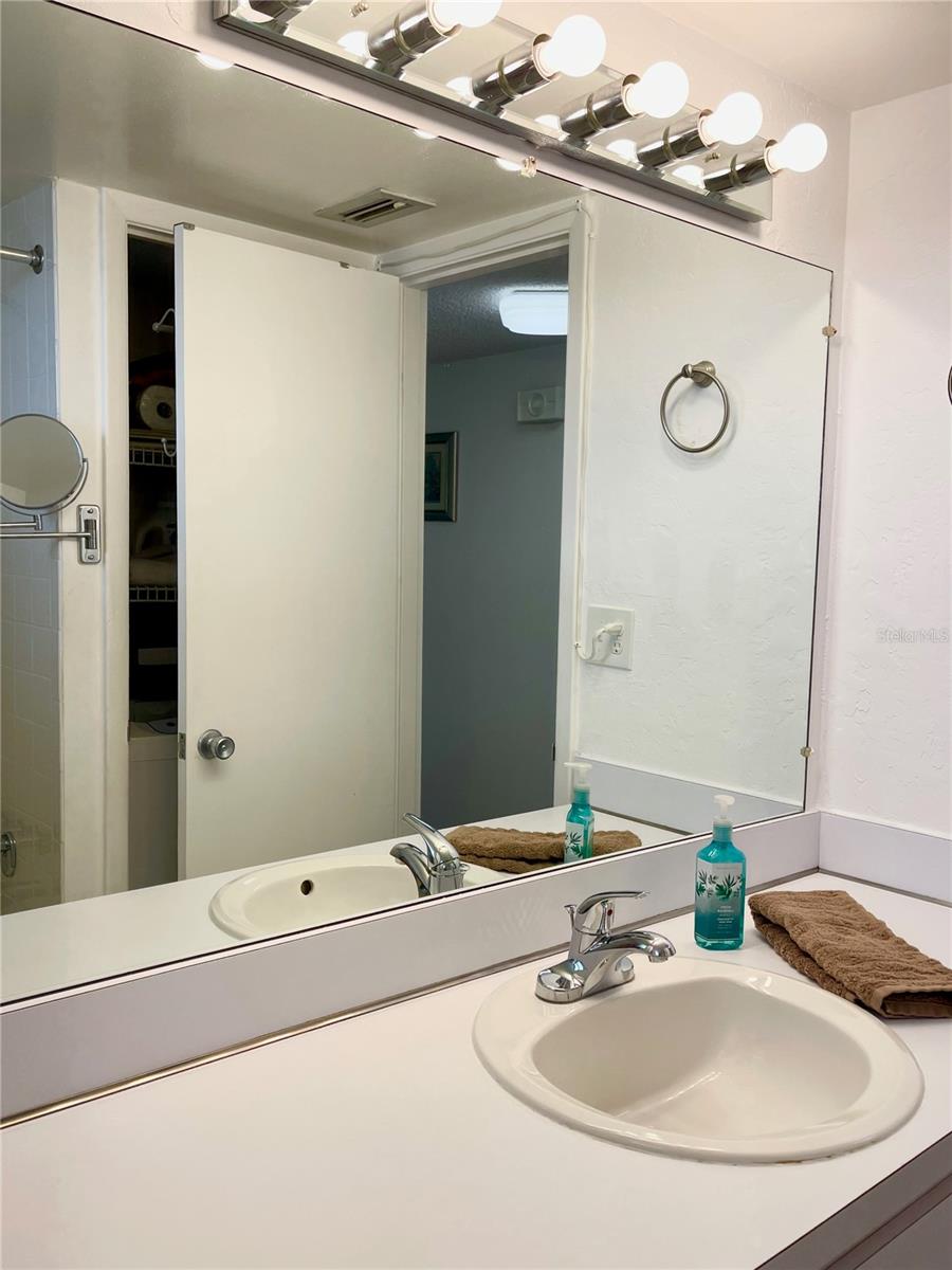 700 MIRROR TER NW #705, WINTER HAVEN, FL — photo 25