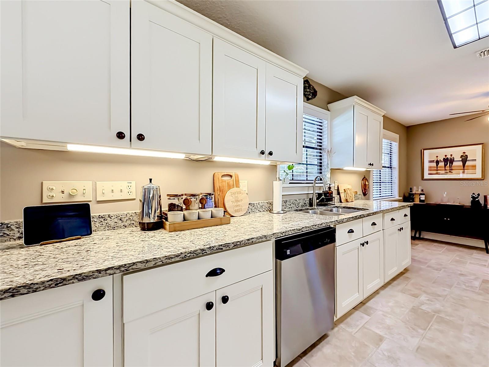 10655 SW 69TH TER, OCALA, FL — photo 16