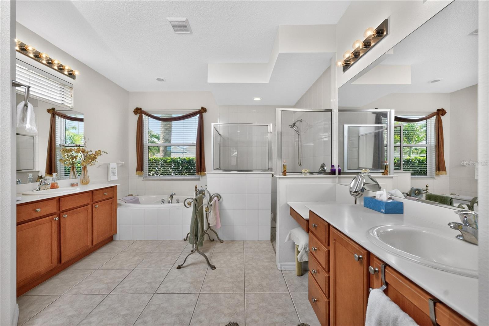 24416 LAKEVIEW PL, PORT CHARLOTTE, FL — photo 23