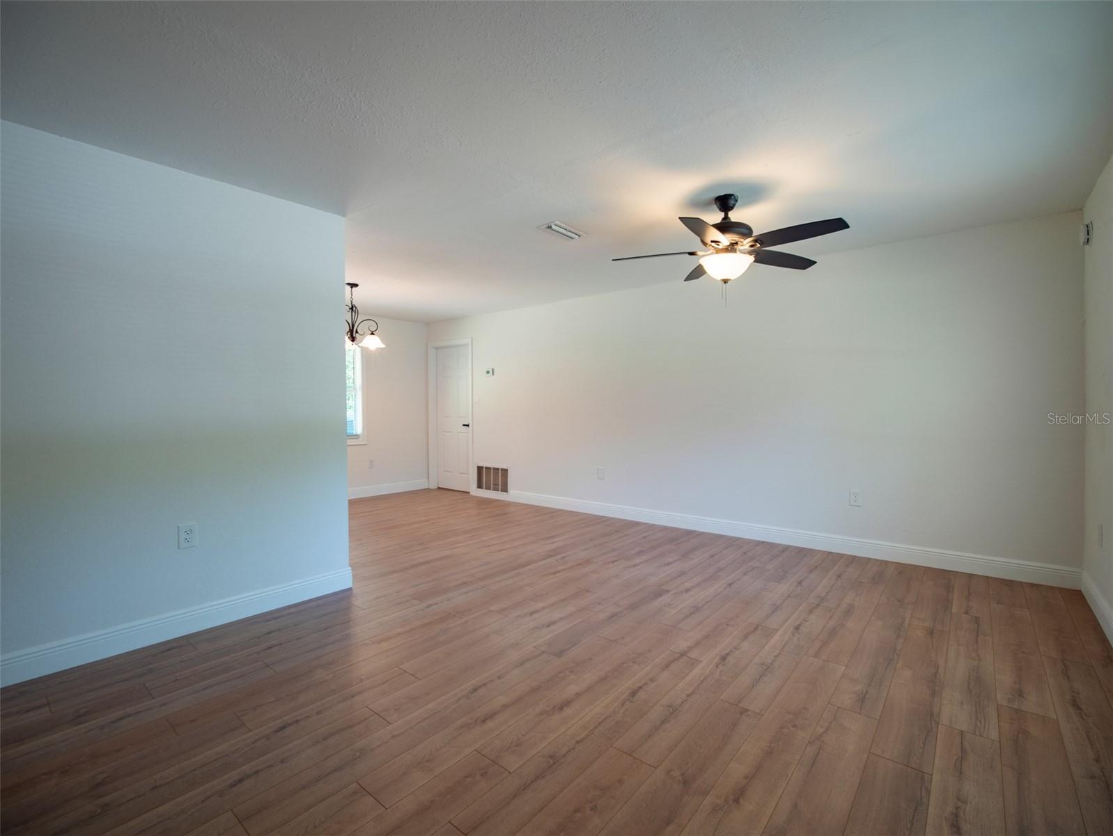 1408 6TH ST NW, LIVE OAK, FL — photo 4