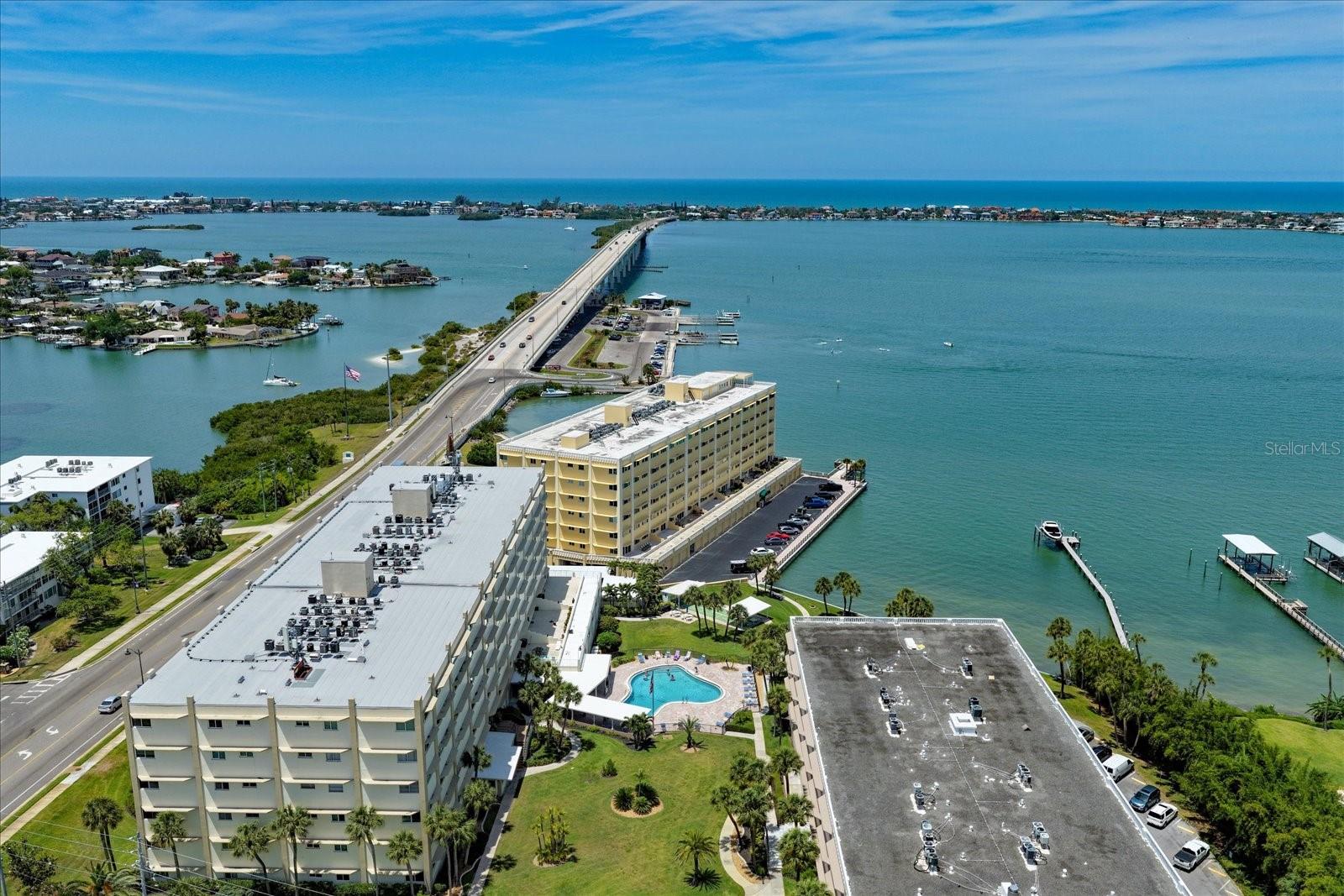 100 BLUFF VIEW DR #506C, BELLEAIR BLUFFS, FL