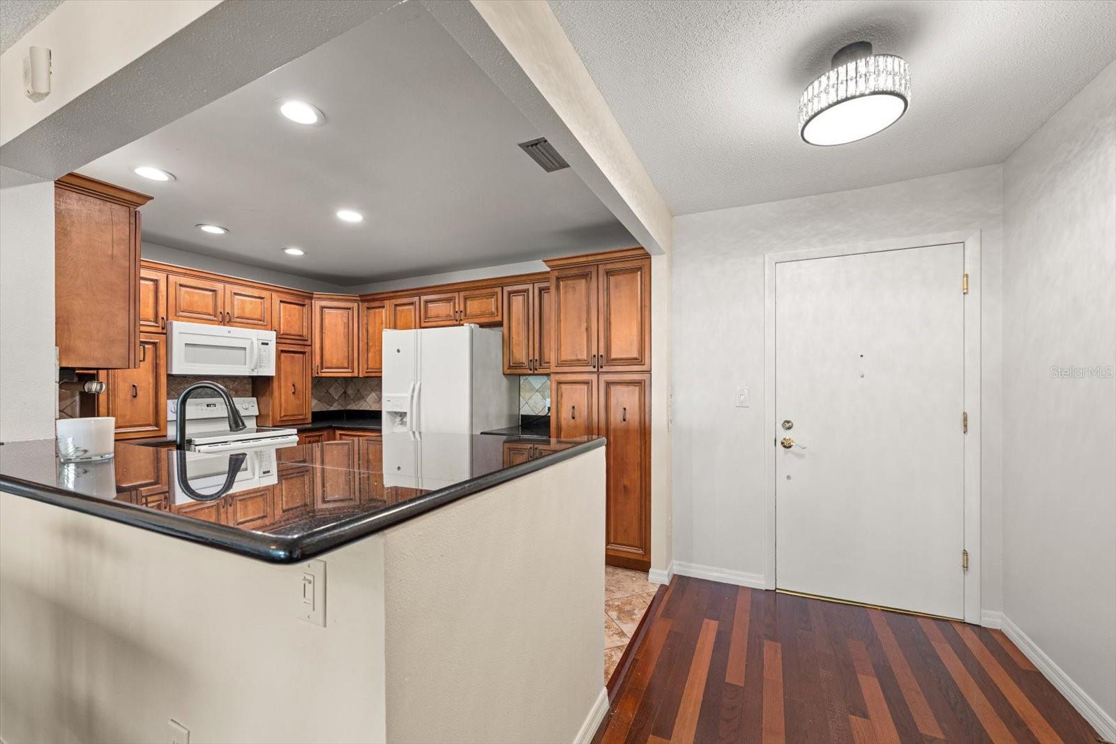 100 BLUFF VIEW DR #506C, BELLEAIR BLUFFS, FL — photo 6