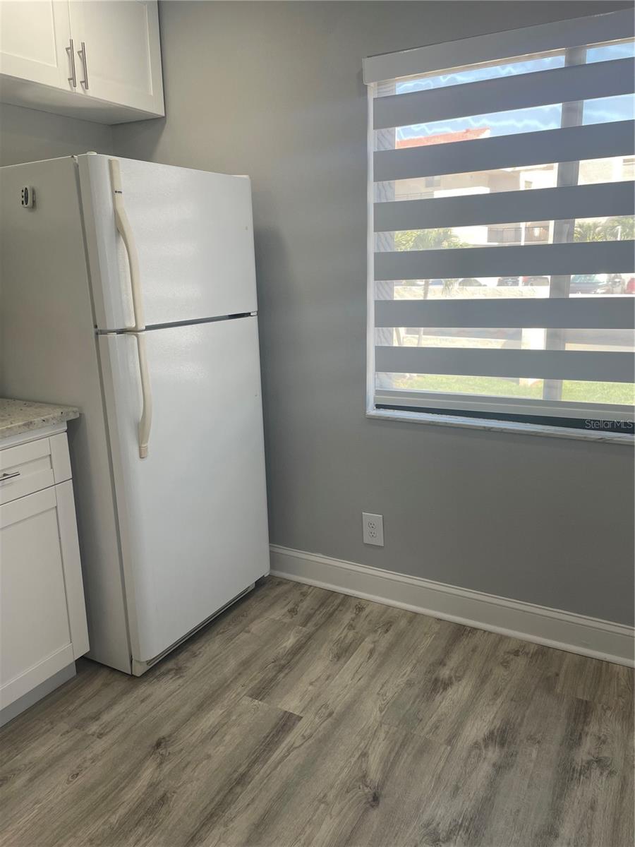 5724 LA PUERTA DEL SOL BLVD #248, ST PETERSBURG, FL — photo 4