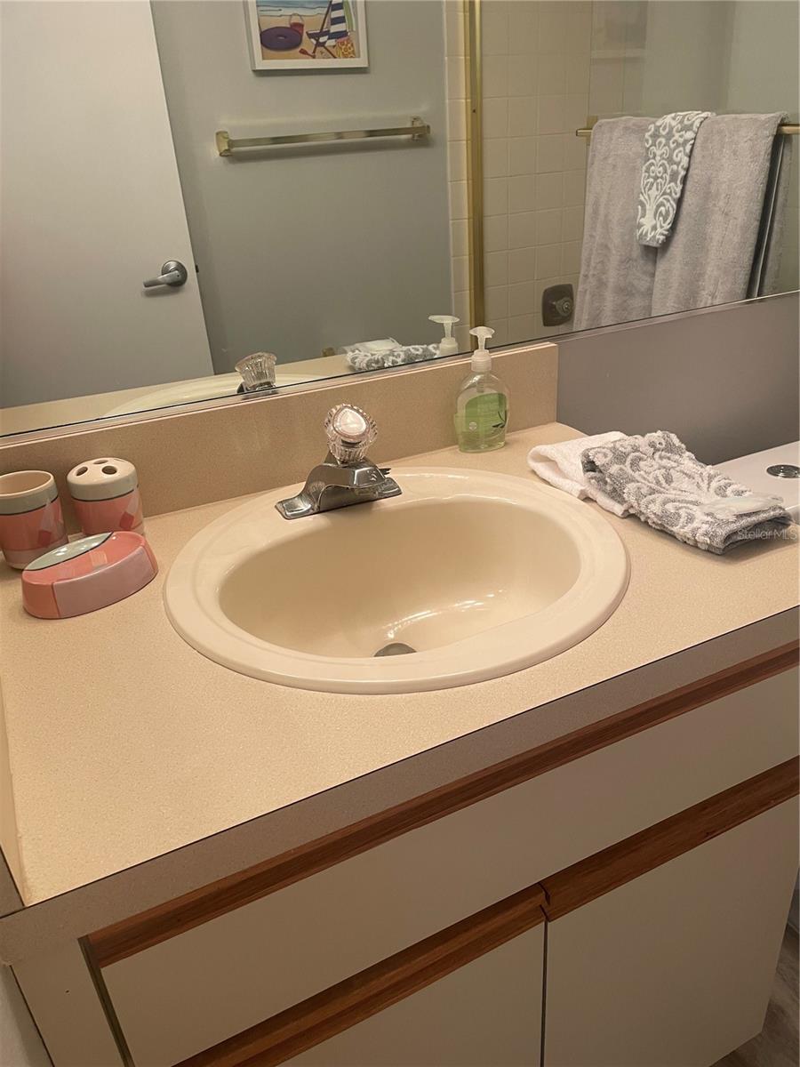 5724 LA PUERTA DEL SOL BLVD #248, ST PETERSBURG, FL — photo 11