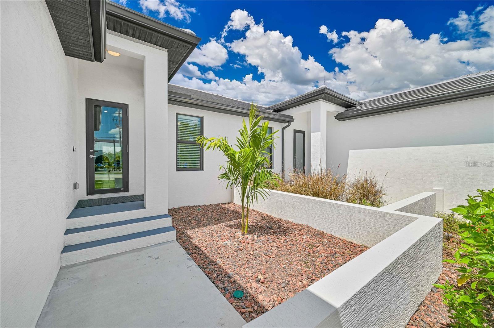 180 MADRID BLVD, PUNTA GORDA, FL — photo 2