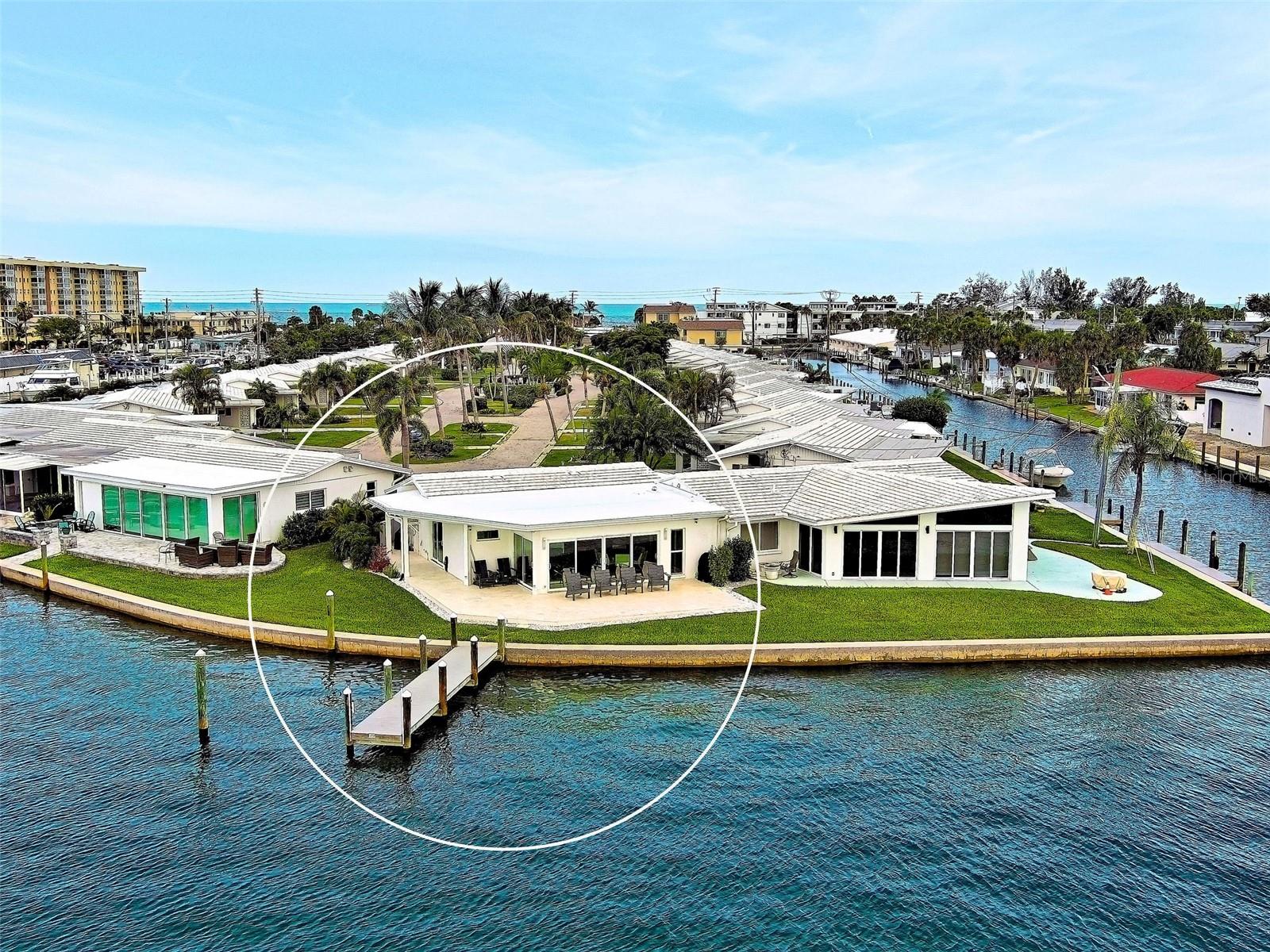 885 WHITE CAP CIR #34, VENICE, FL — photo 52