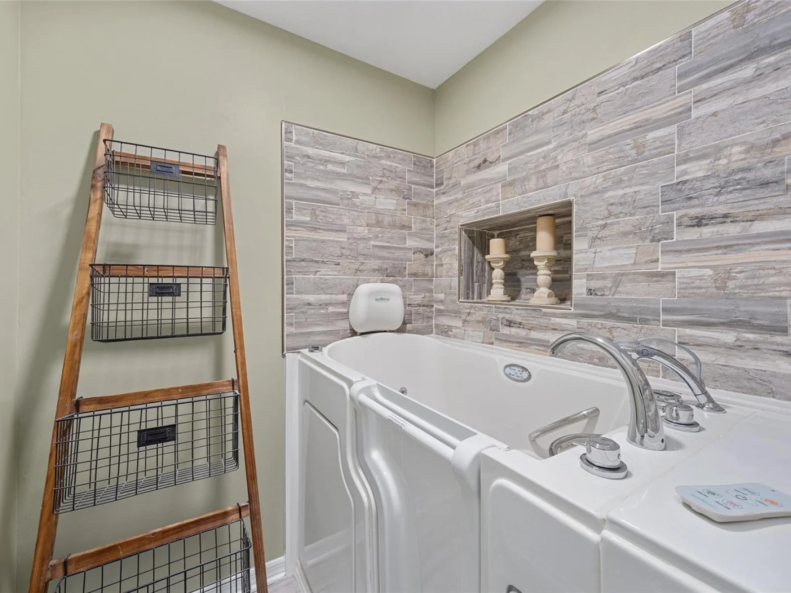 12531 ORANGEWOOD CT, TAVARES, FL — photo 40