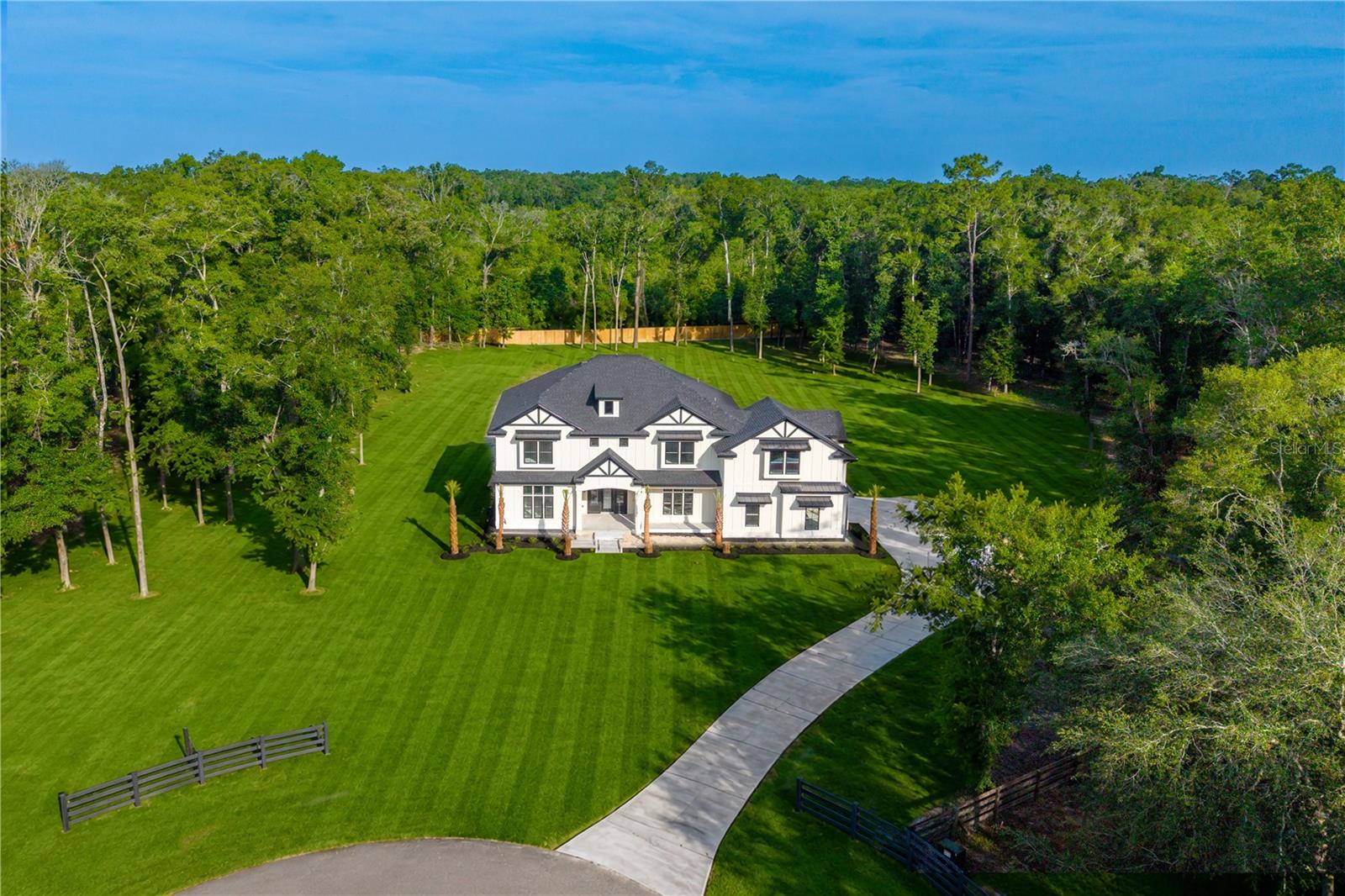 285 SW HERMITAGE GLN, HIGH SPRINGS, FL