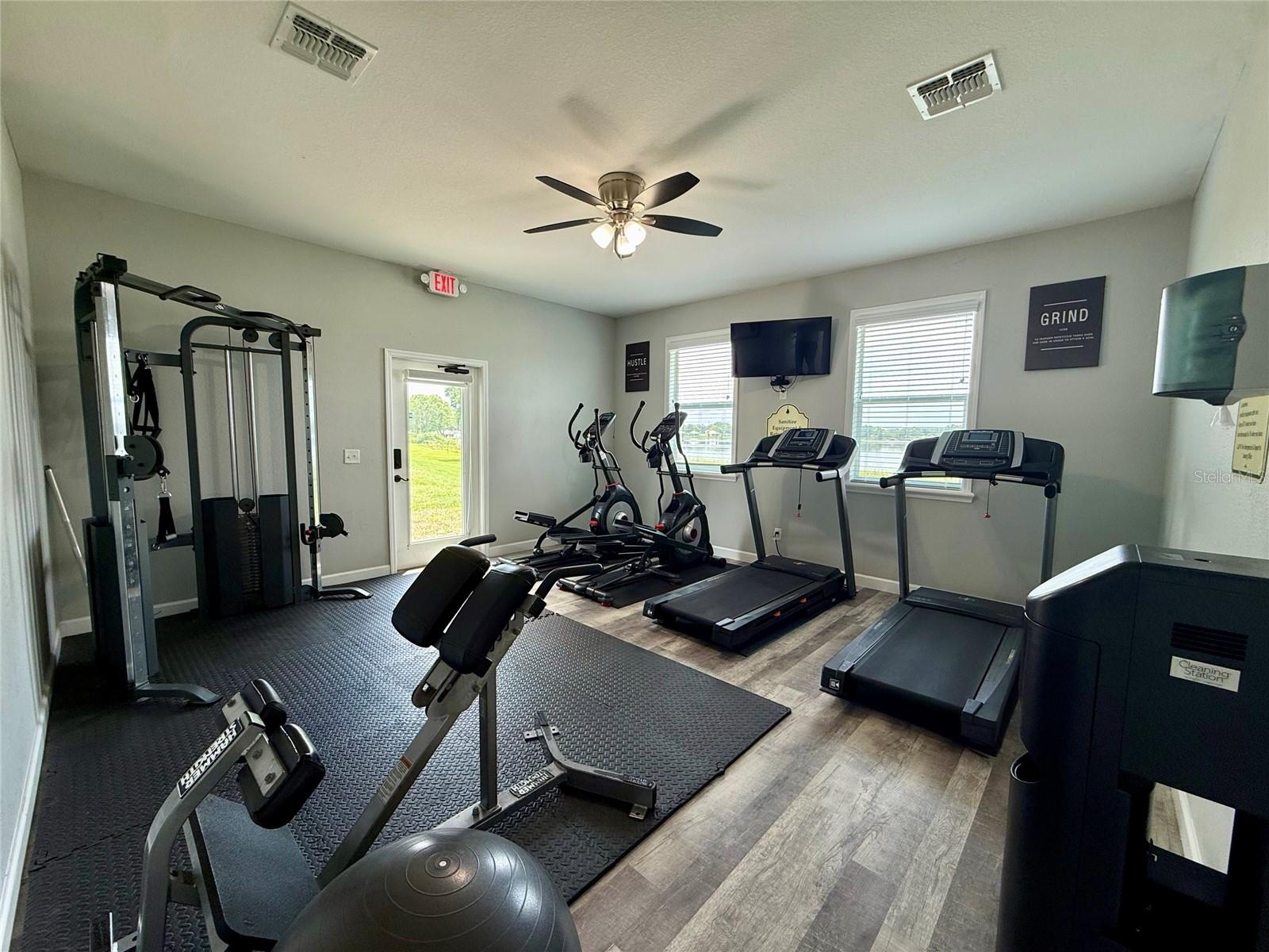 2414 WILLOW WAY, WINTER HAVEN, FL — photo 26