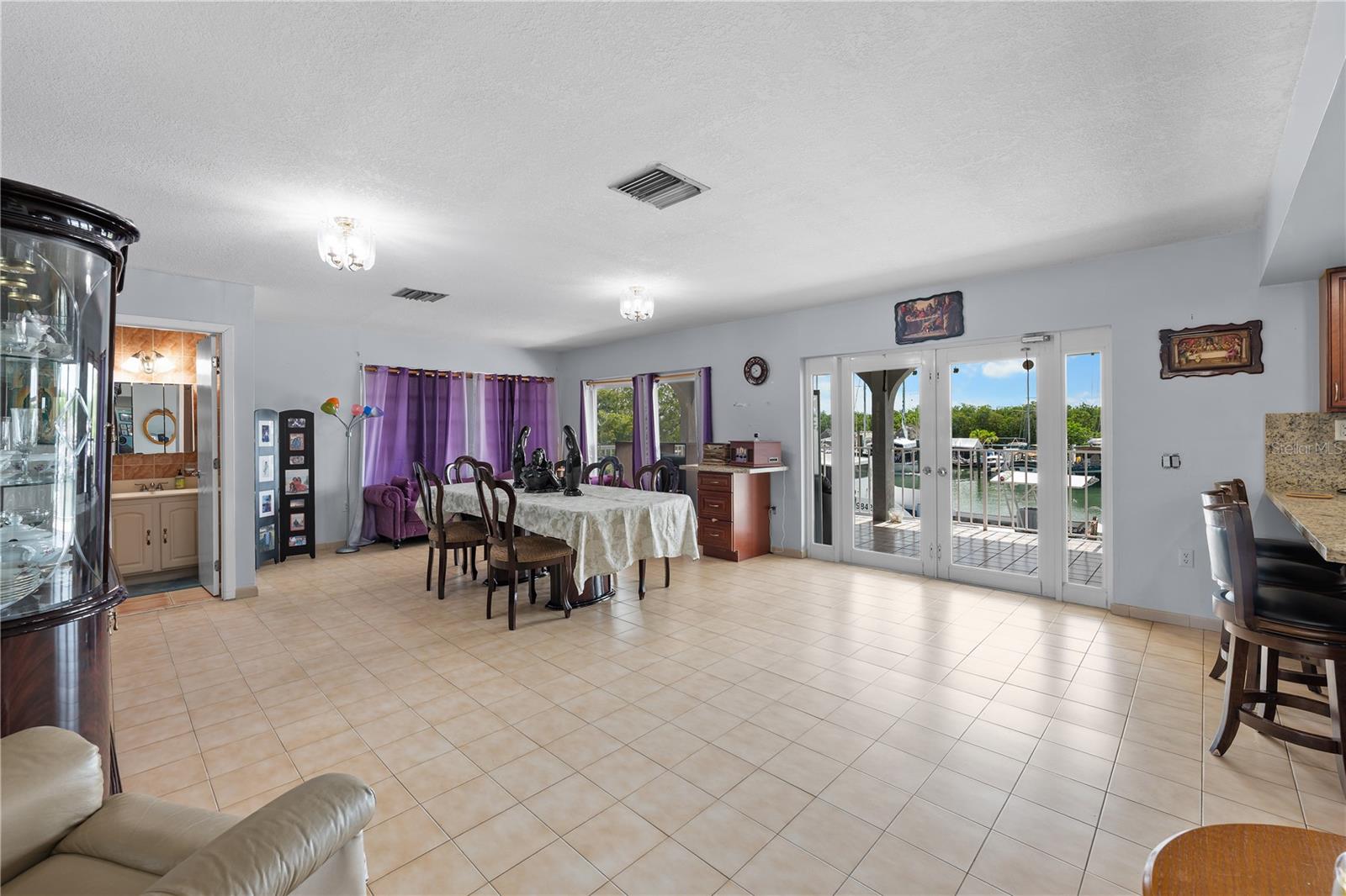 2100 AVENUE H, MARATHON, FL — photo 15