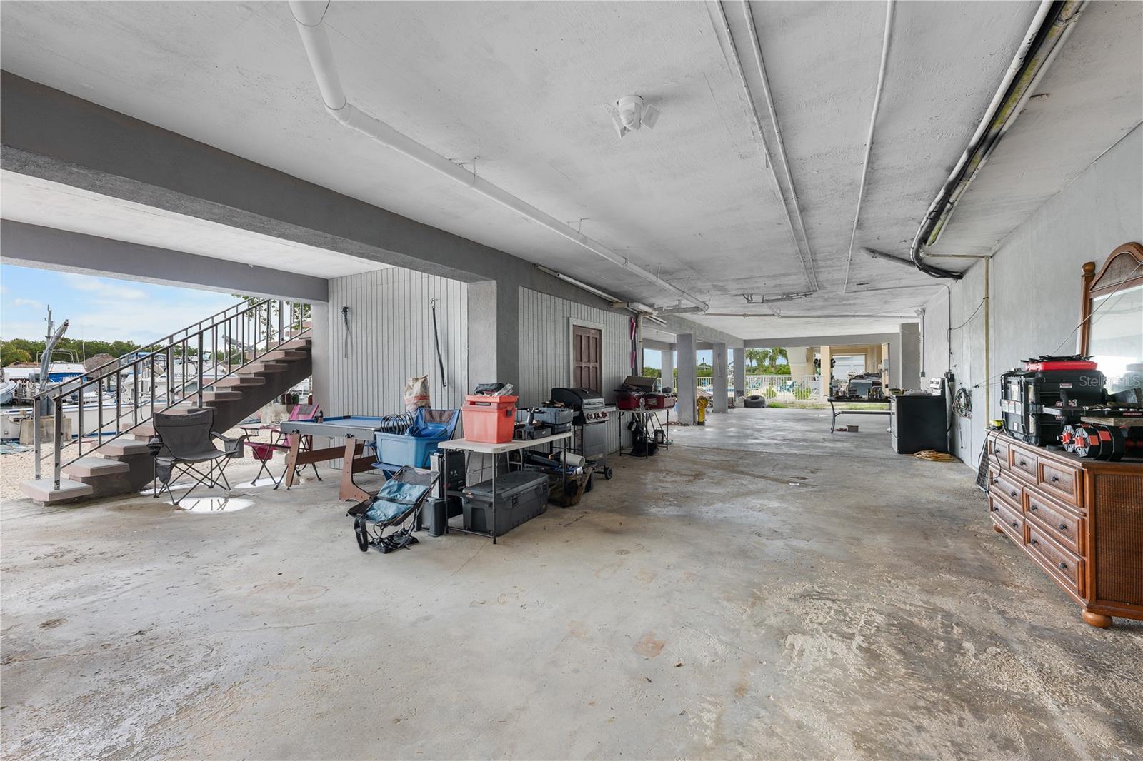 2100 AVENUE H, MARATHON, FL — photo 31