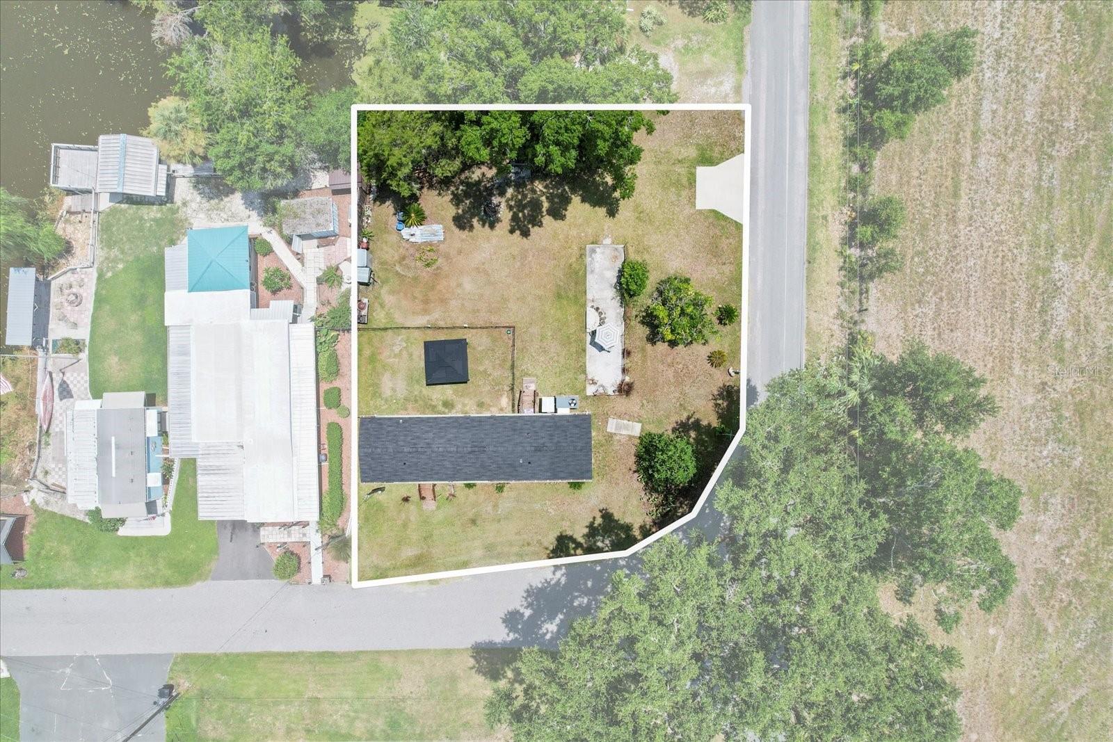 609 S REDBUD TER, INVERNESS, FL — photo 6