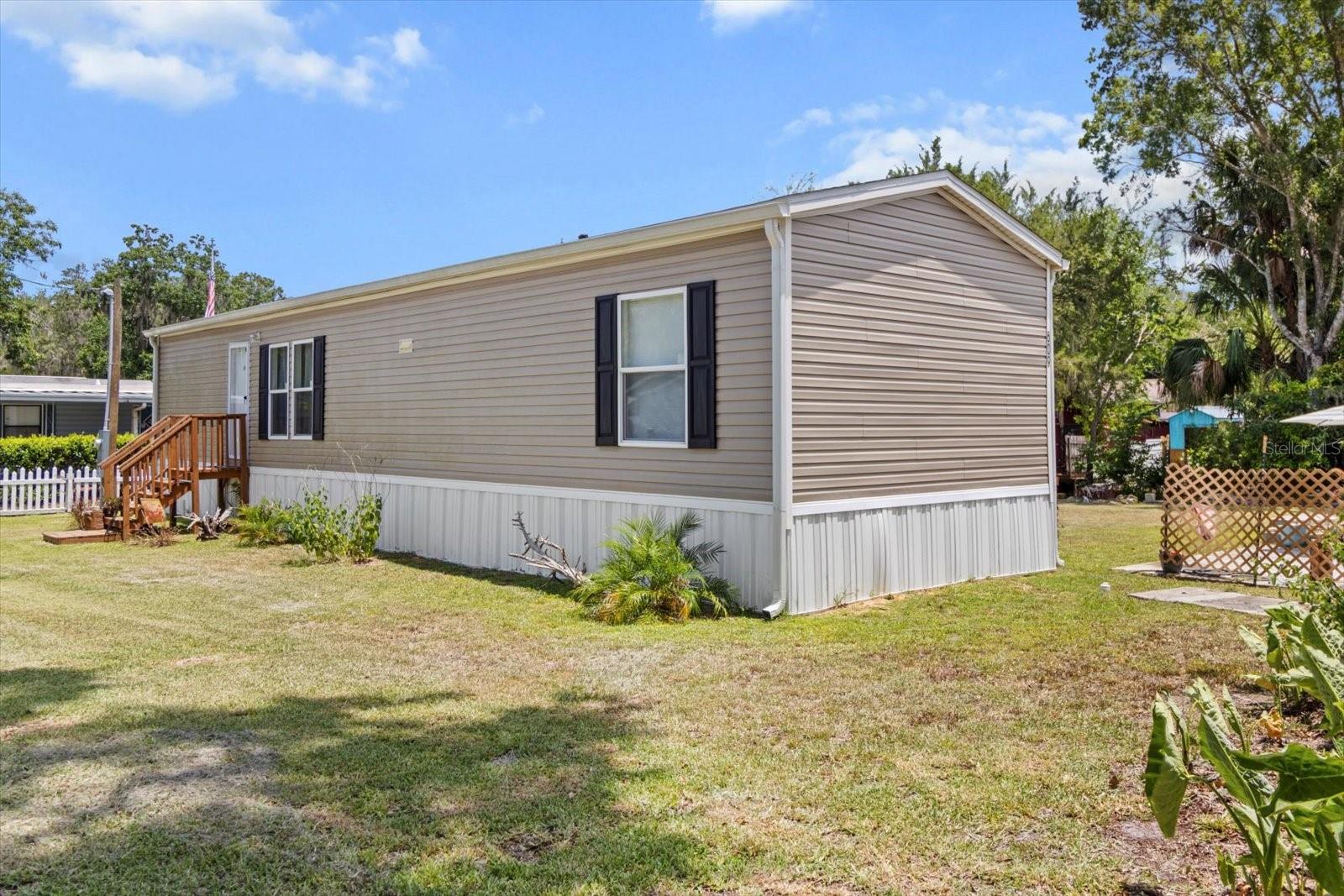 609 S REDBUD TER, INVERNESS, FL — photo 7
