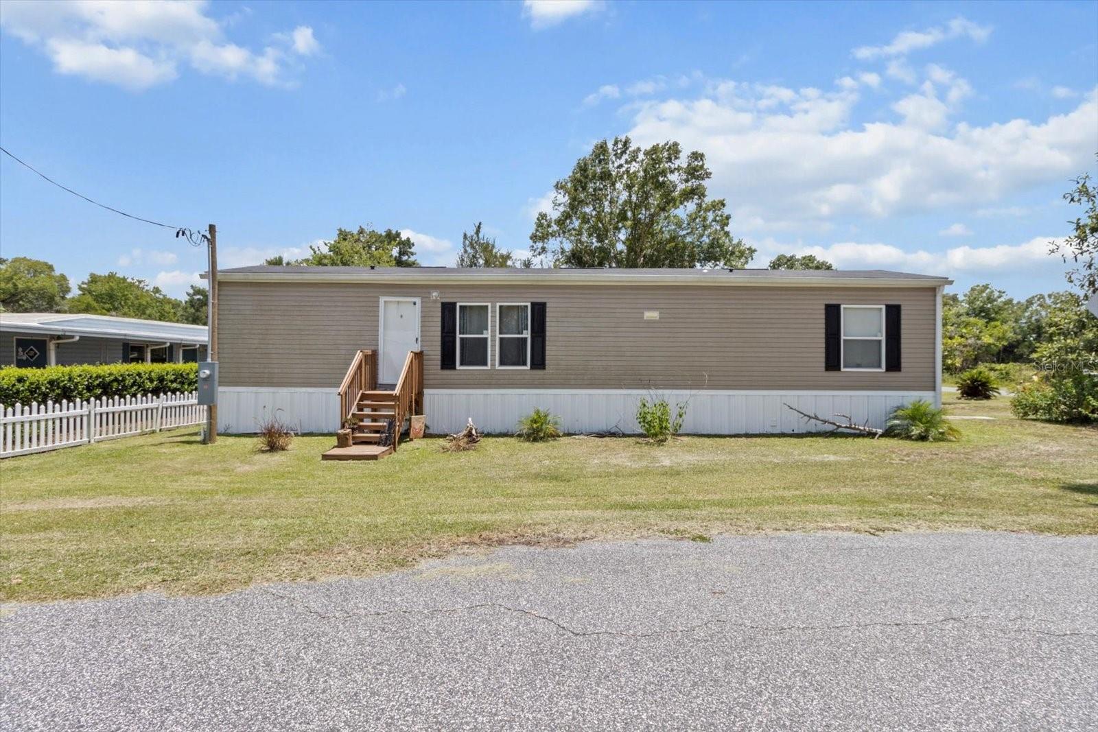 609 S REDBUD TER, INVERNESS, FL — photo 8