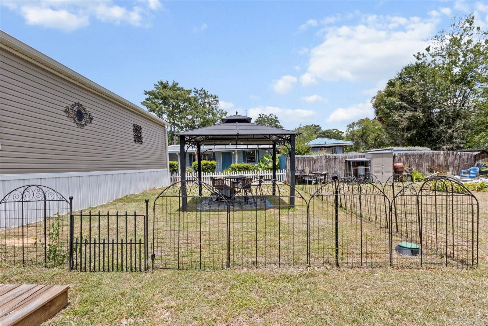 609 S REDBUD TER, INVERNESS, FL — photo 30