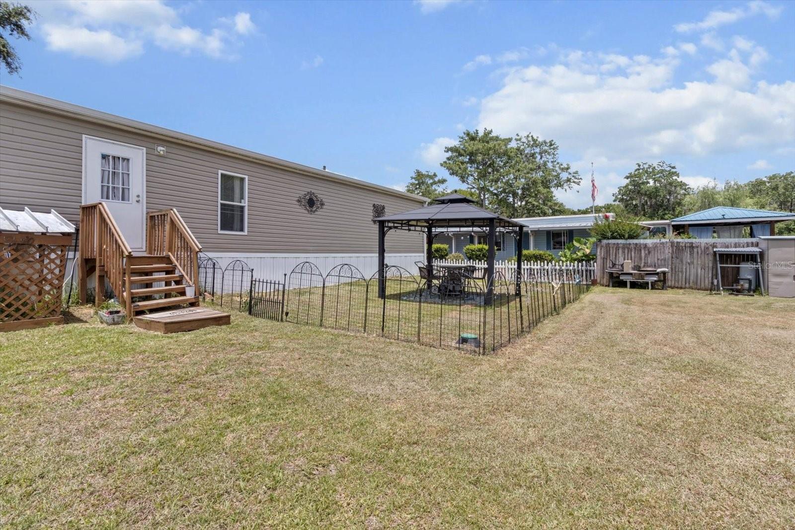 609 S REDBUD TER, INVERNESS, FL — photo 32