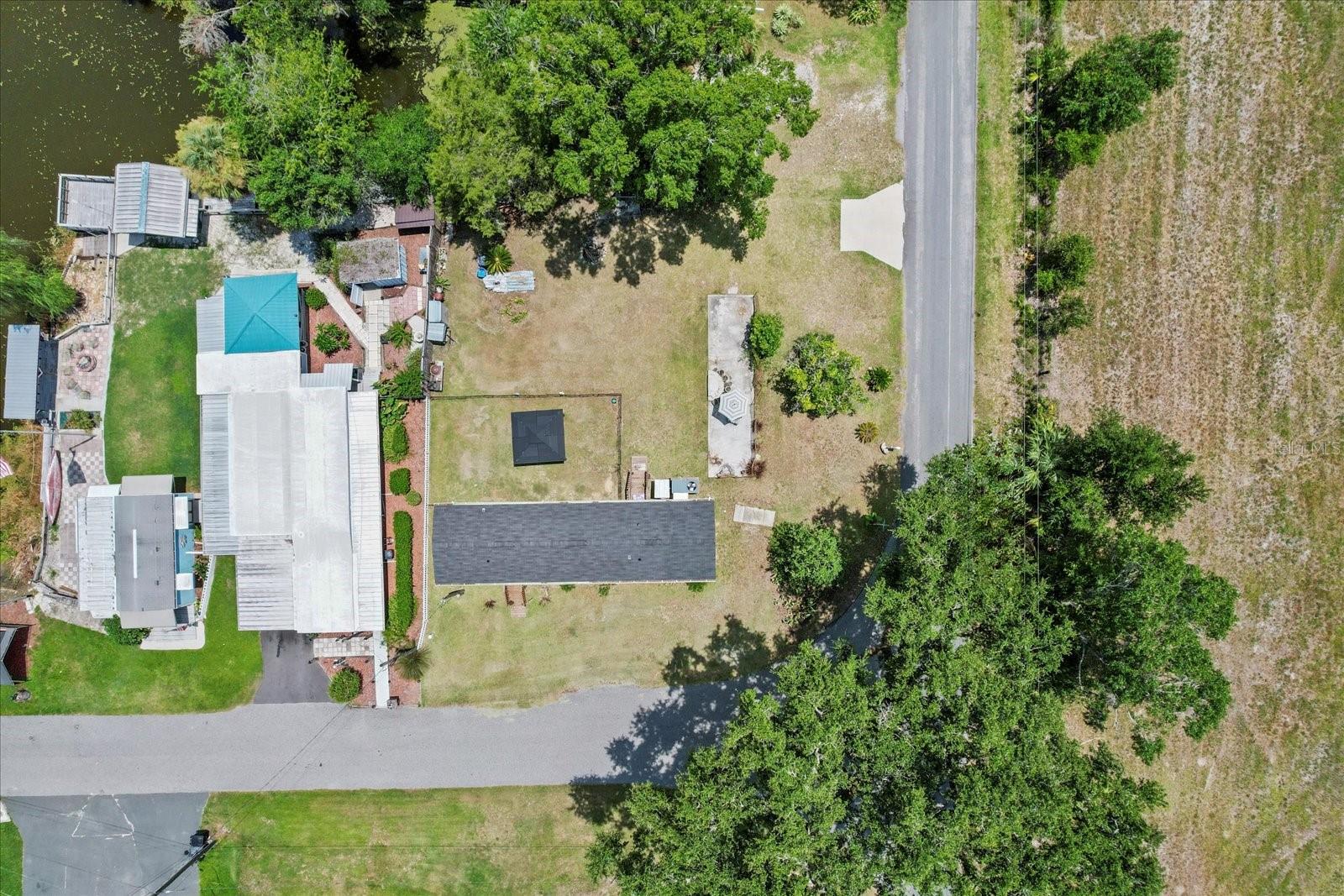 609 S REDBUD TER, INVERNESS, FL — photo 35