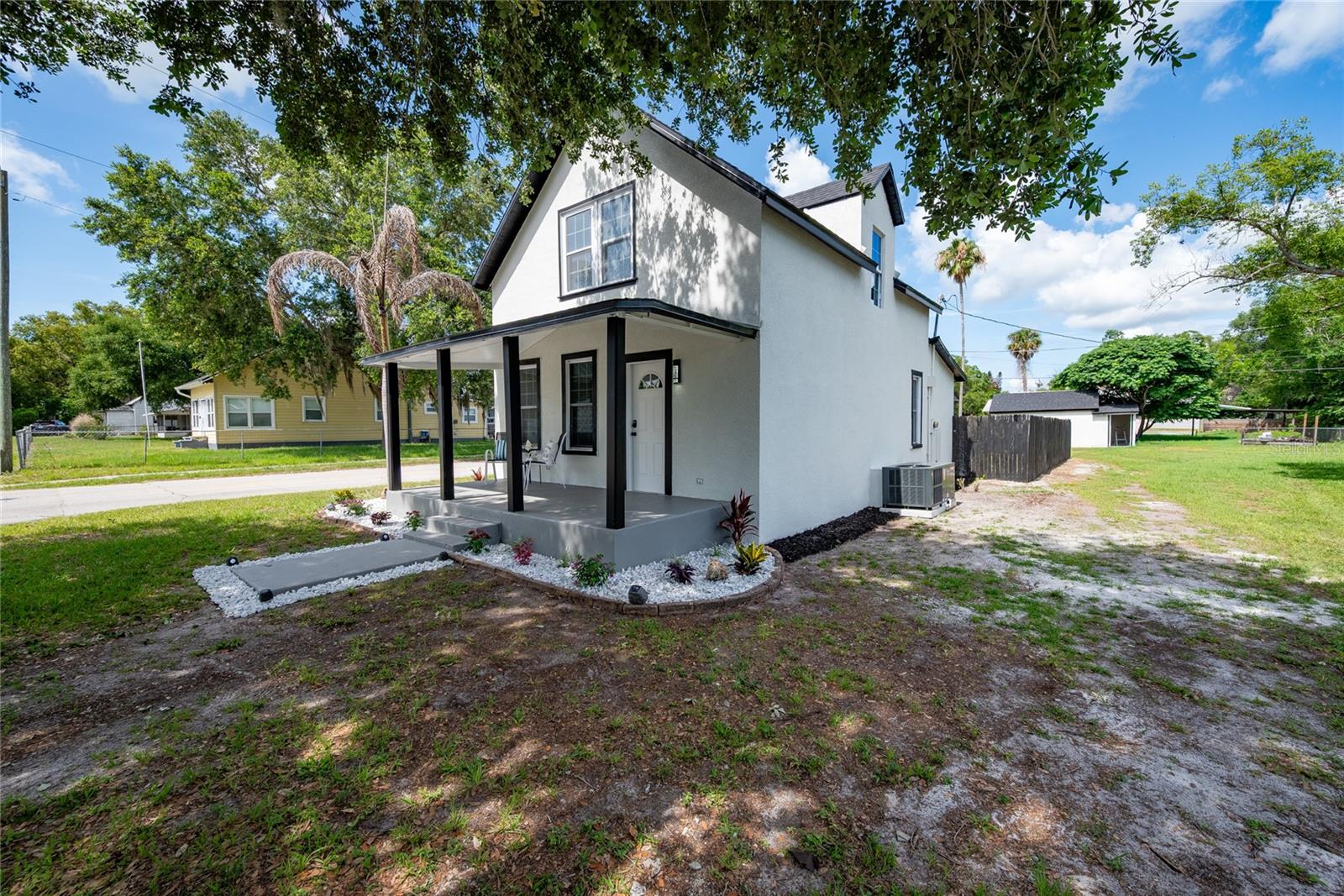 922 DELAWARE AVE, ST CLOUD, FL — photo 2