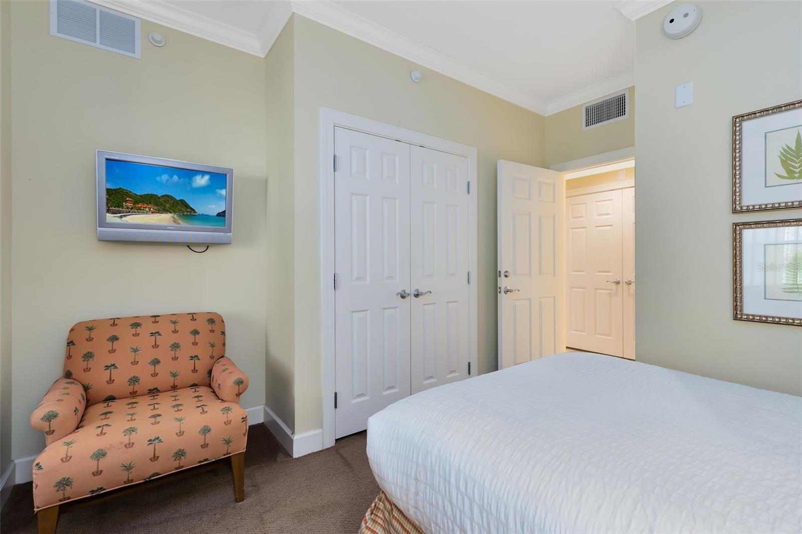 1360 CENTRE COURT RIDGE DR #201, REUNION, FL — photo 22