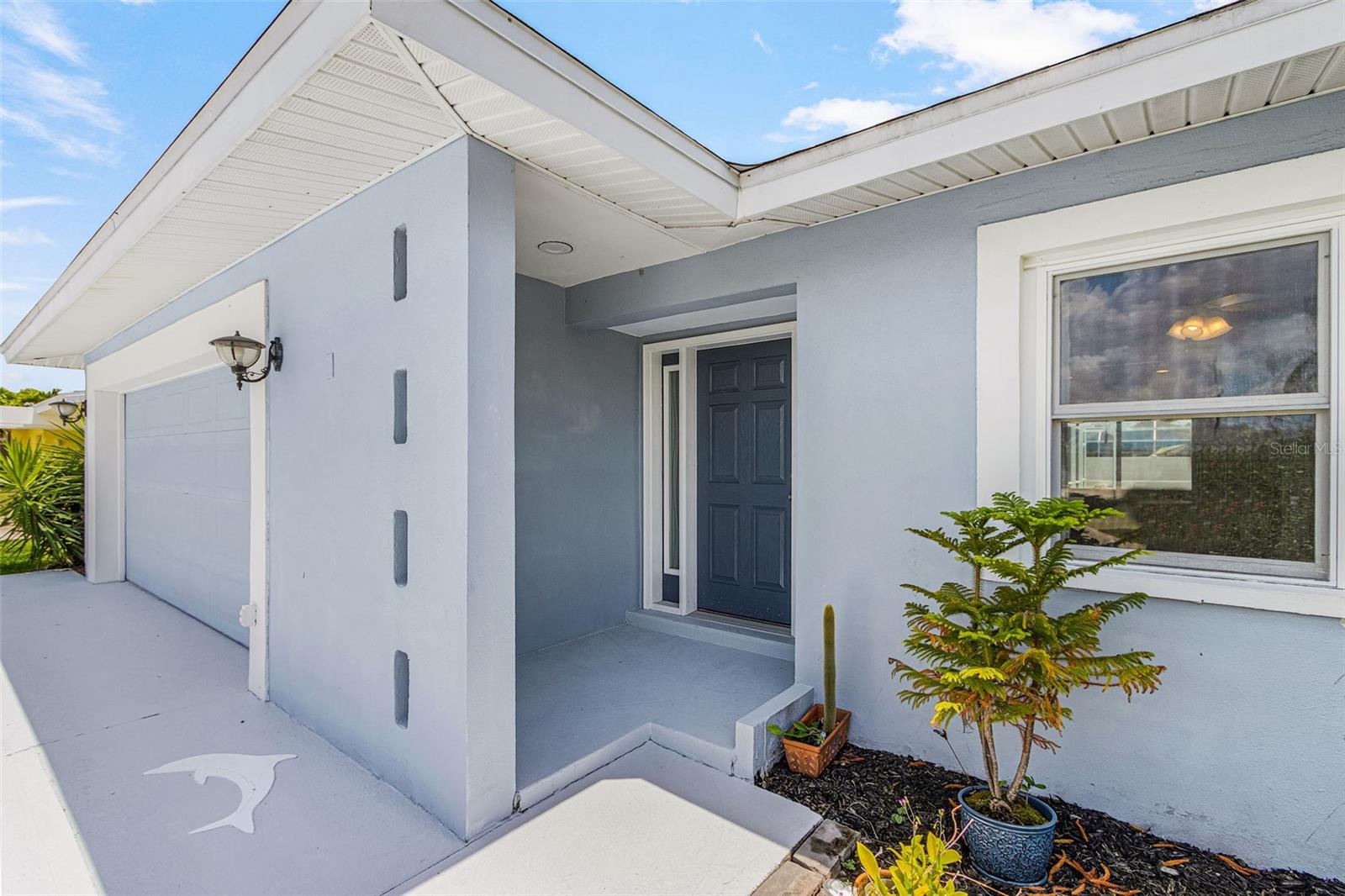 1320 SE 26TH TER, CAPE CORAL, FL — photo 2