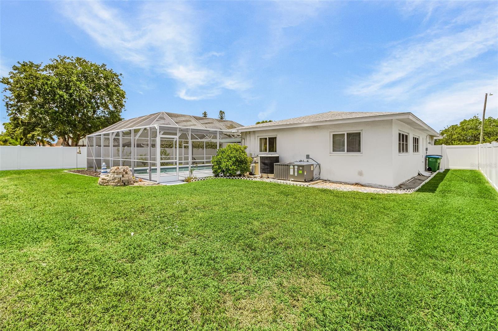1320 SE 26TH TER, CAPE CORAL, FL — photo 23