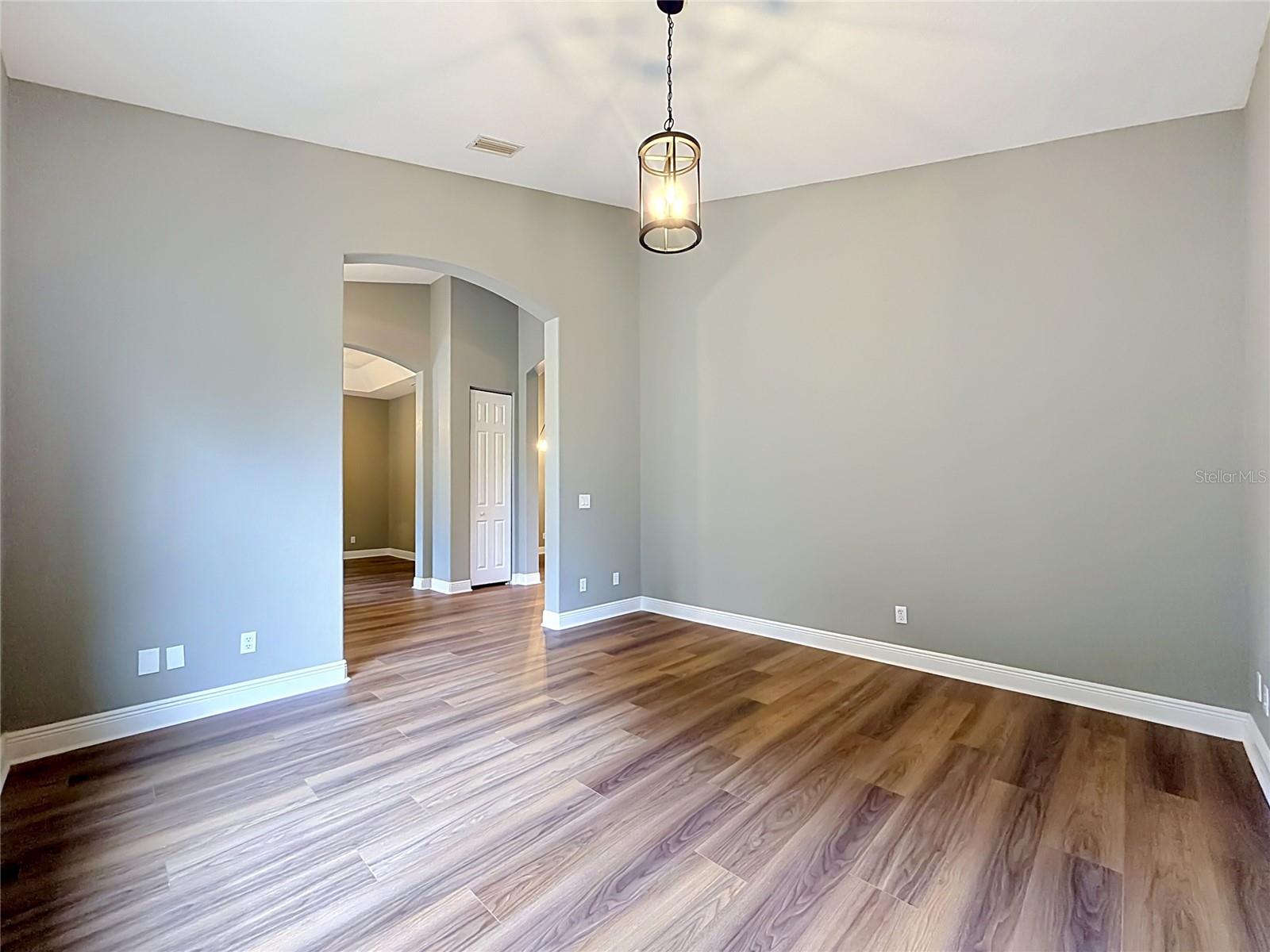 28549 SHIRLEY SHORES RD, TAVARES, FL — photo 23