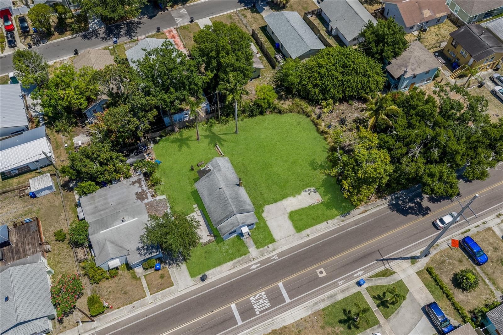 15TH AVE S, ST PETERSBURG, FL — photo 9