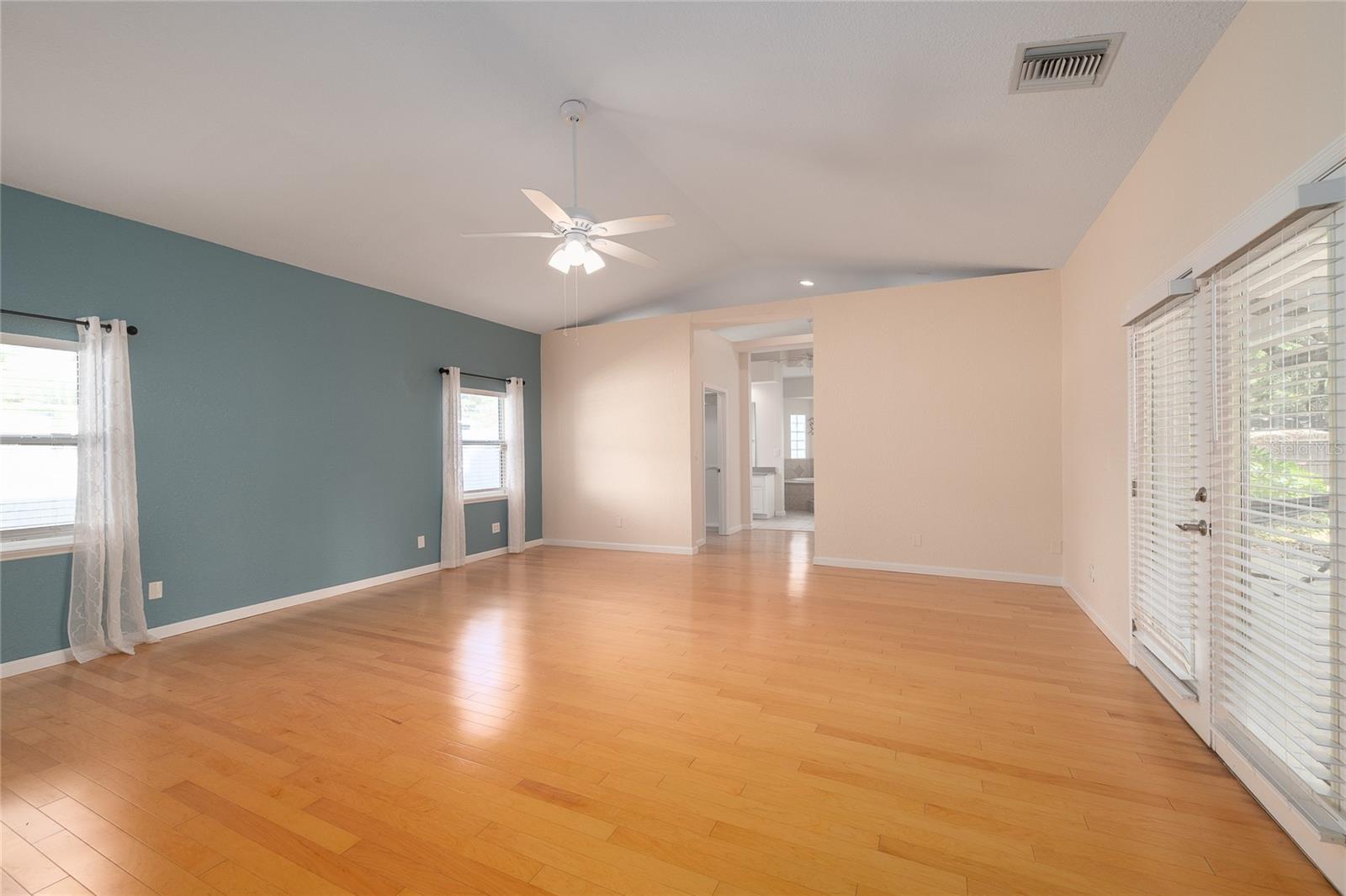 1015 VENETIAN AVE, ORLANDO, FL — photo 16