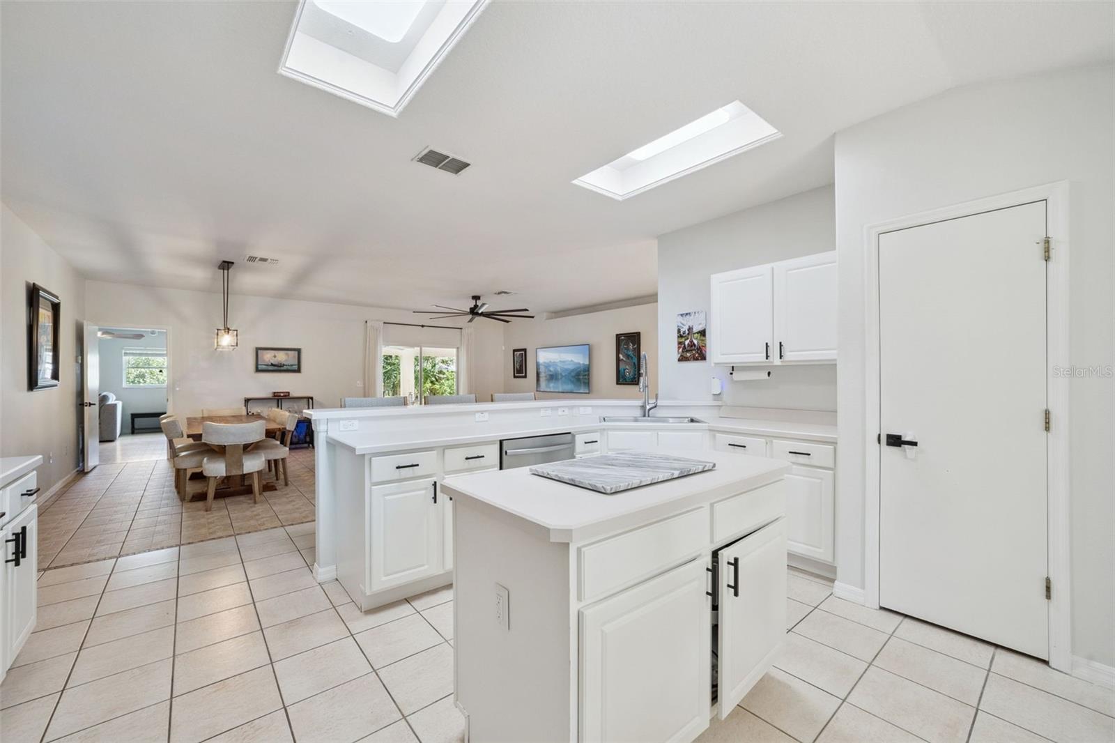11232 MARSEILLES BLVD, CLERMONT, FL — photo 37