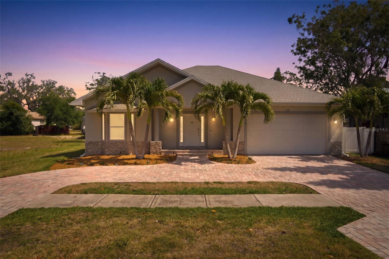 1016 GULF RD, TARPON SPRINGS, FL