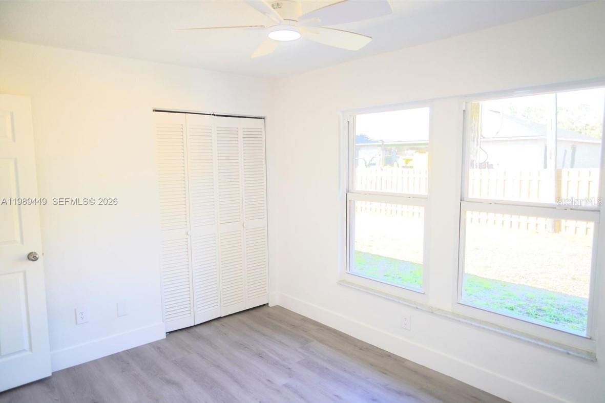 563 PRESQUE ISLE DR, PORT CHARLOTTE, FL — photo 32