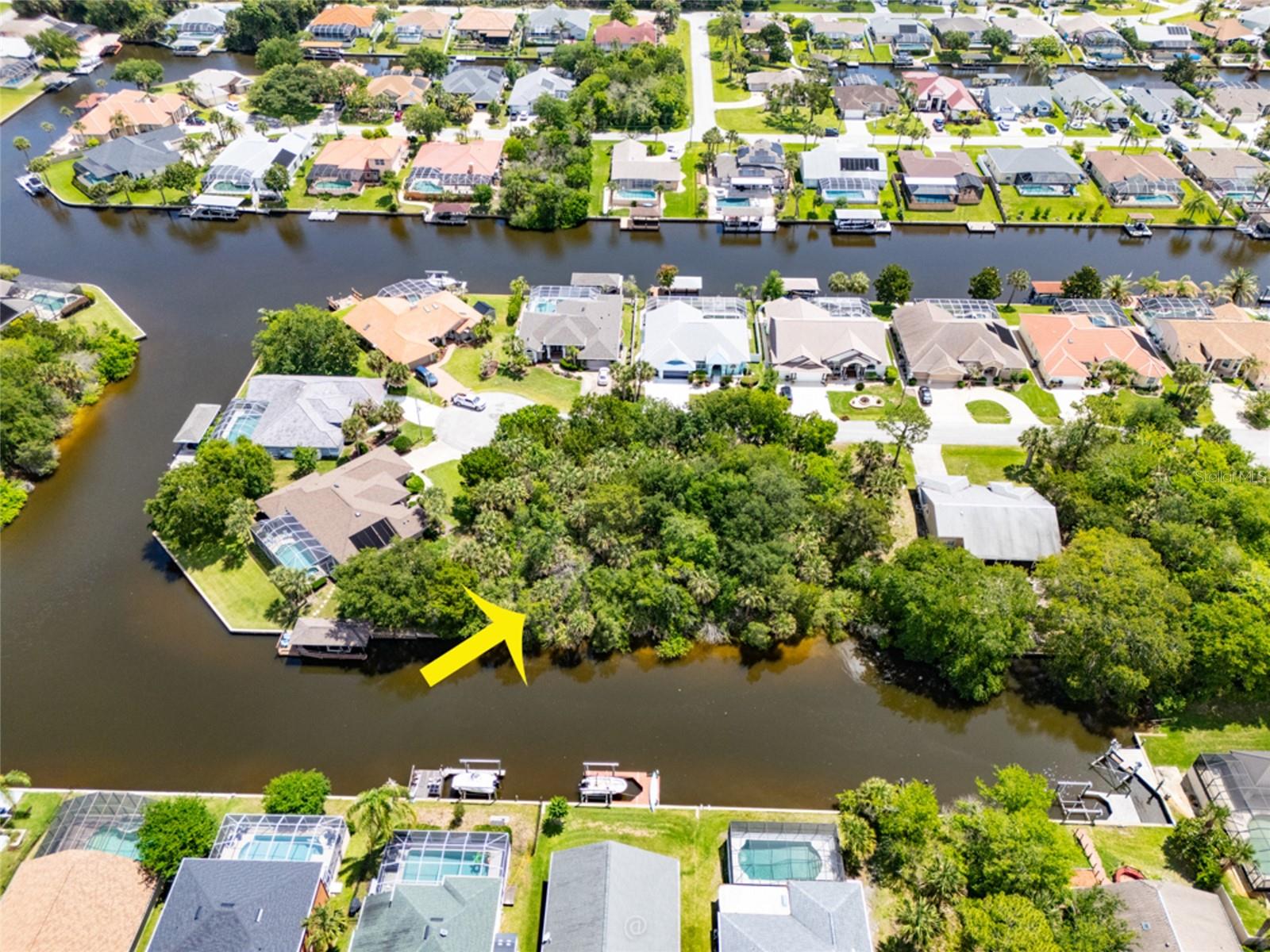 21 CORNING CT, PALM COAST, FL