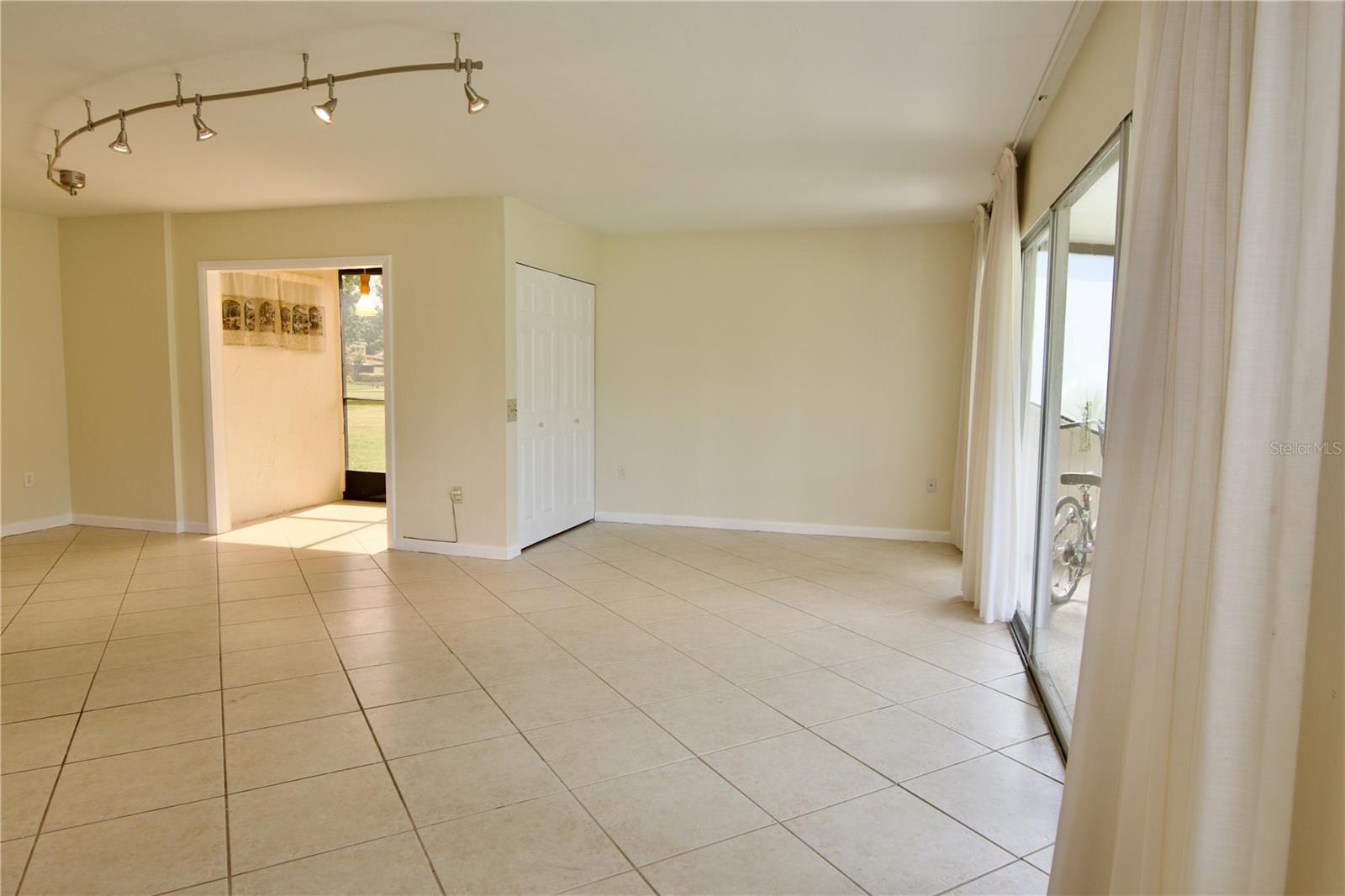 625 WHITE PINE TREE RD #23, VENICE, FL — photo 10