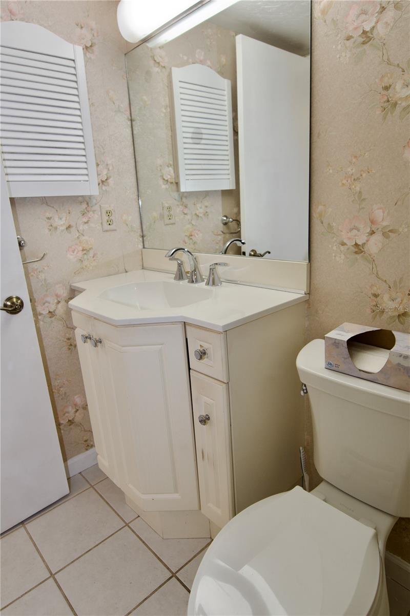 625 WHITE PINE TREE RD #23, VENICE, FL — photo 30