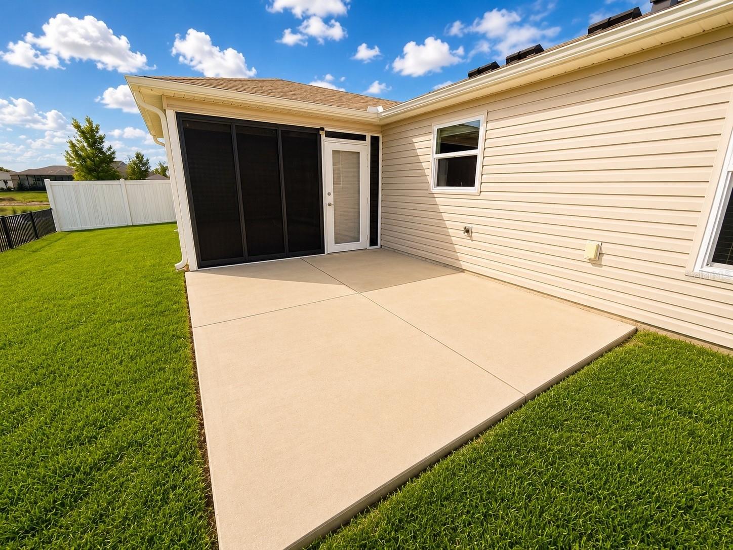 6743 MARY LOOP, THE VILLAGES, FL — photo 15