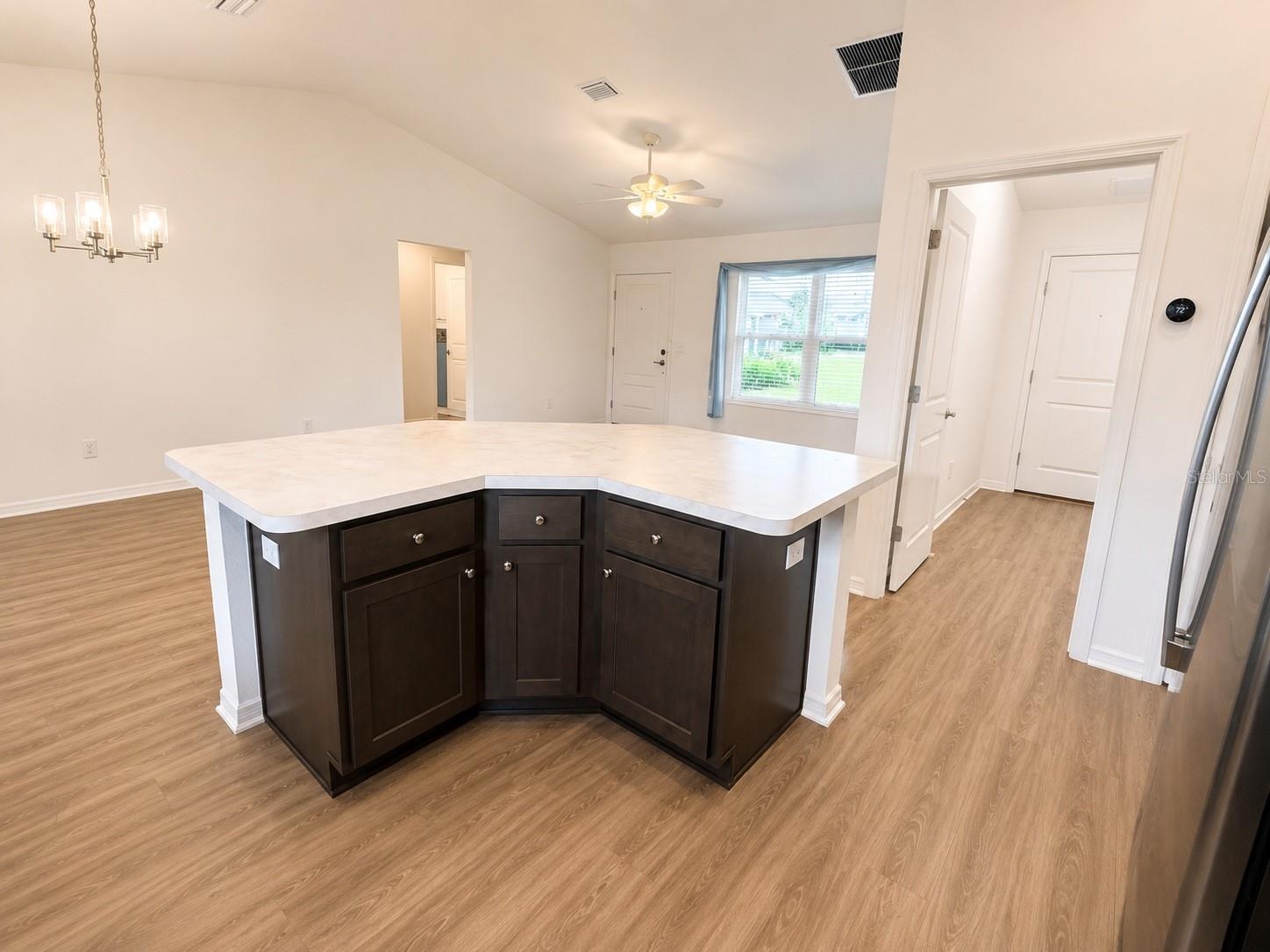 6743 MARY LOOP, THE VILLAGES, FL — photo 30