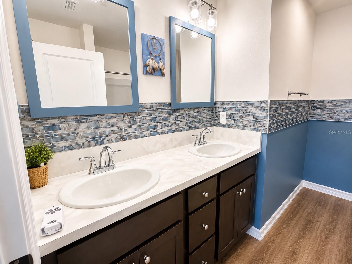 6743 MARY LOOP, THE VILLAGES, FL — photo 59