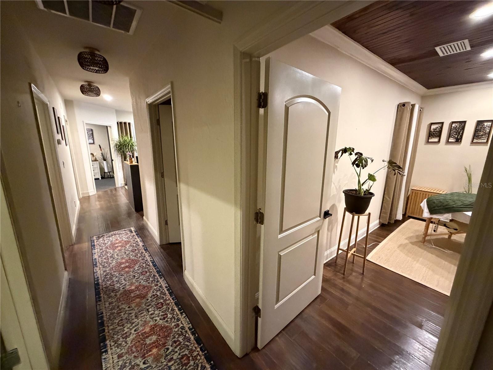 11520 OAKHURST RD, LARGO, FL — photo 16
