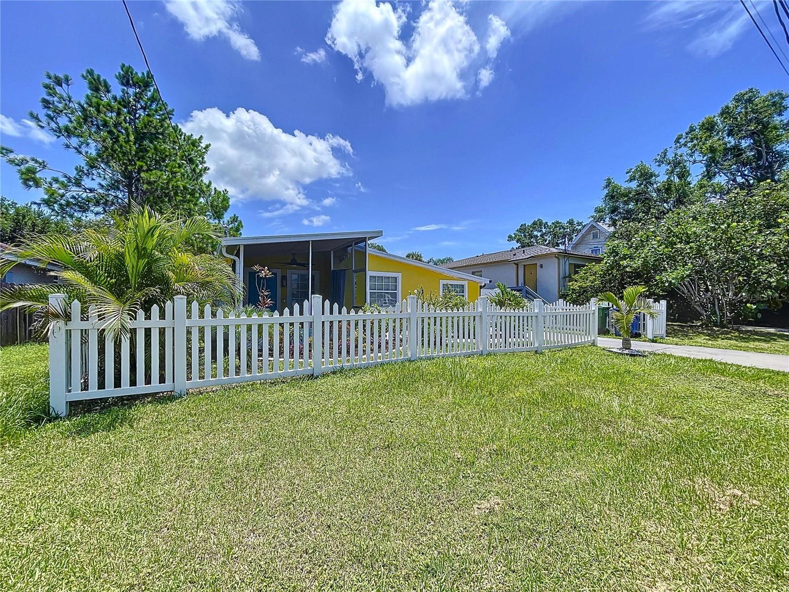 7110 S MASCOTTE ST, TAMPA, FL — photo 3