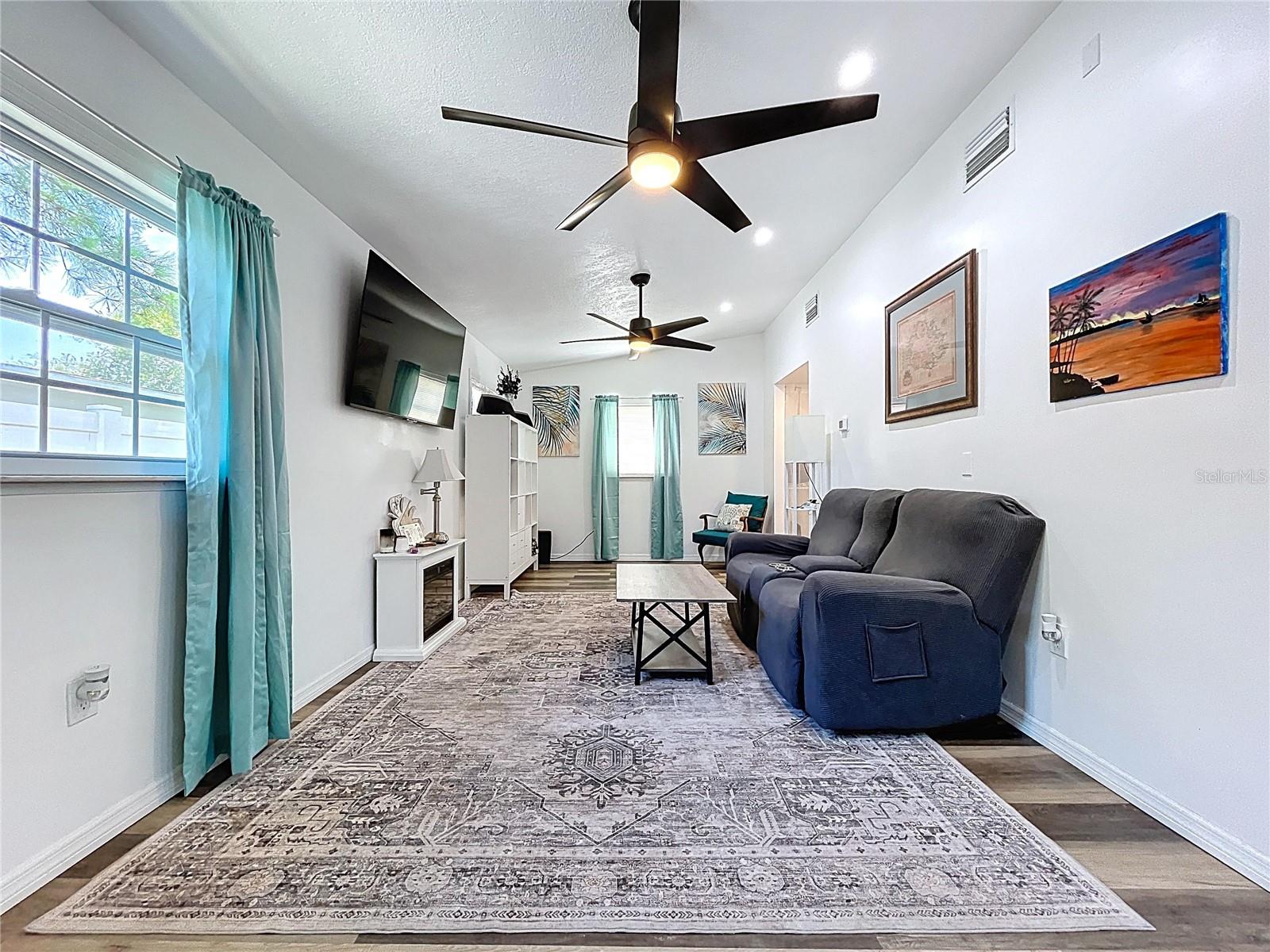 7110 S MASCOTTE ST, TAMPA, FL — photo 13