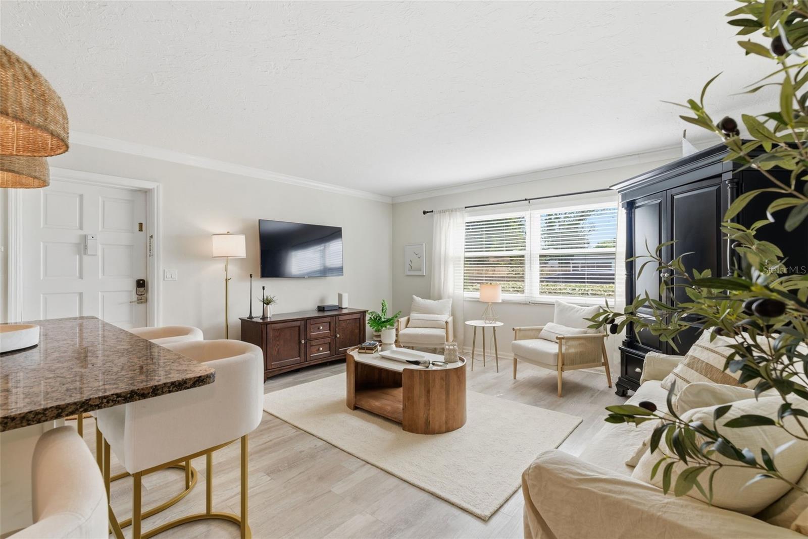 5800 HOLLYWOOD BLVD #214, SARASOTA, FL