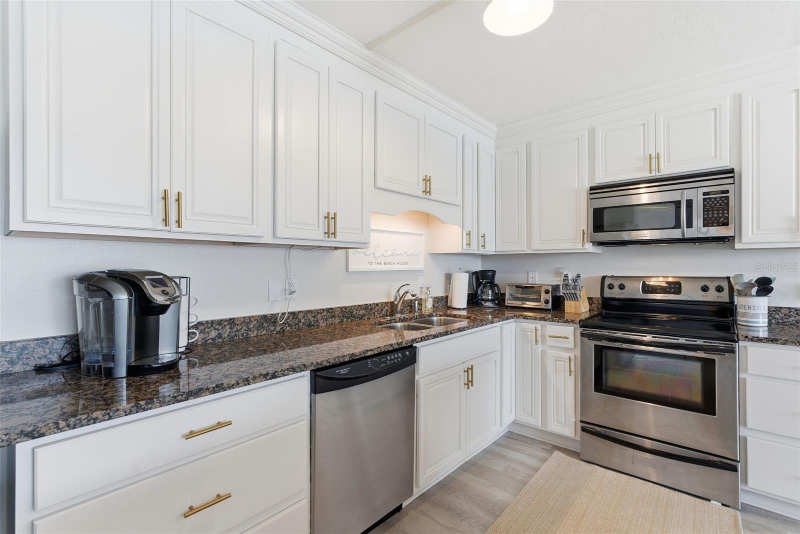 5800 HOLLYWOOD BLVD #214, SARASOTA, FL — photo 9