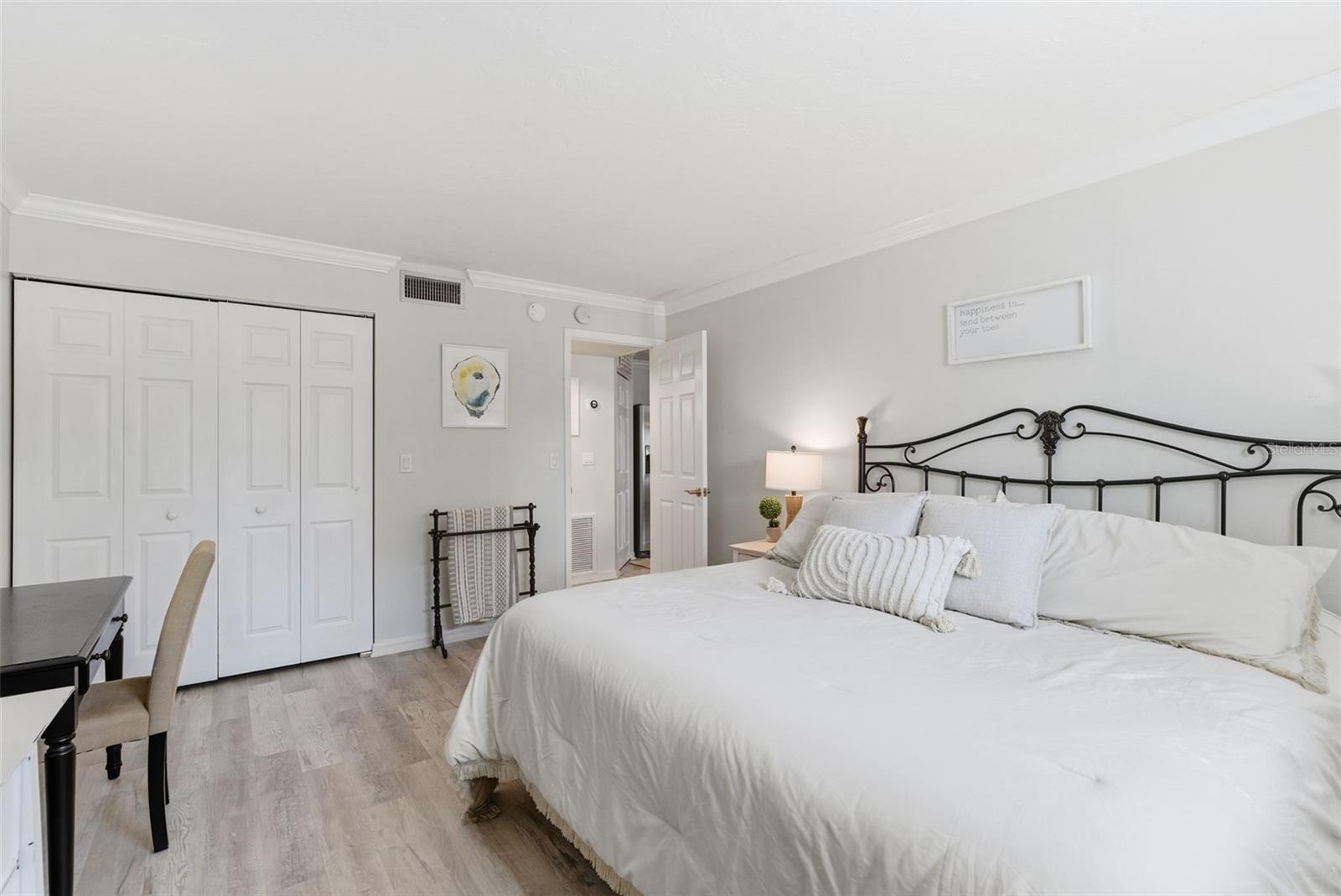 5800 HOLLYWOOD BLVD #214, SARASOTA, FL — photo 16