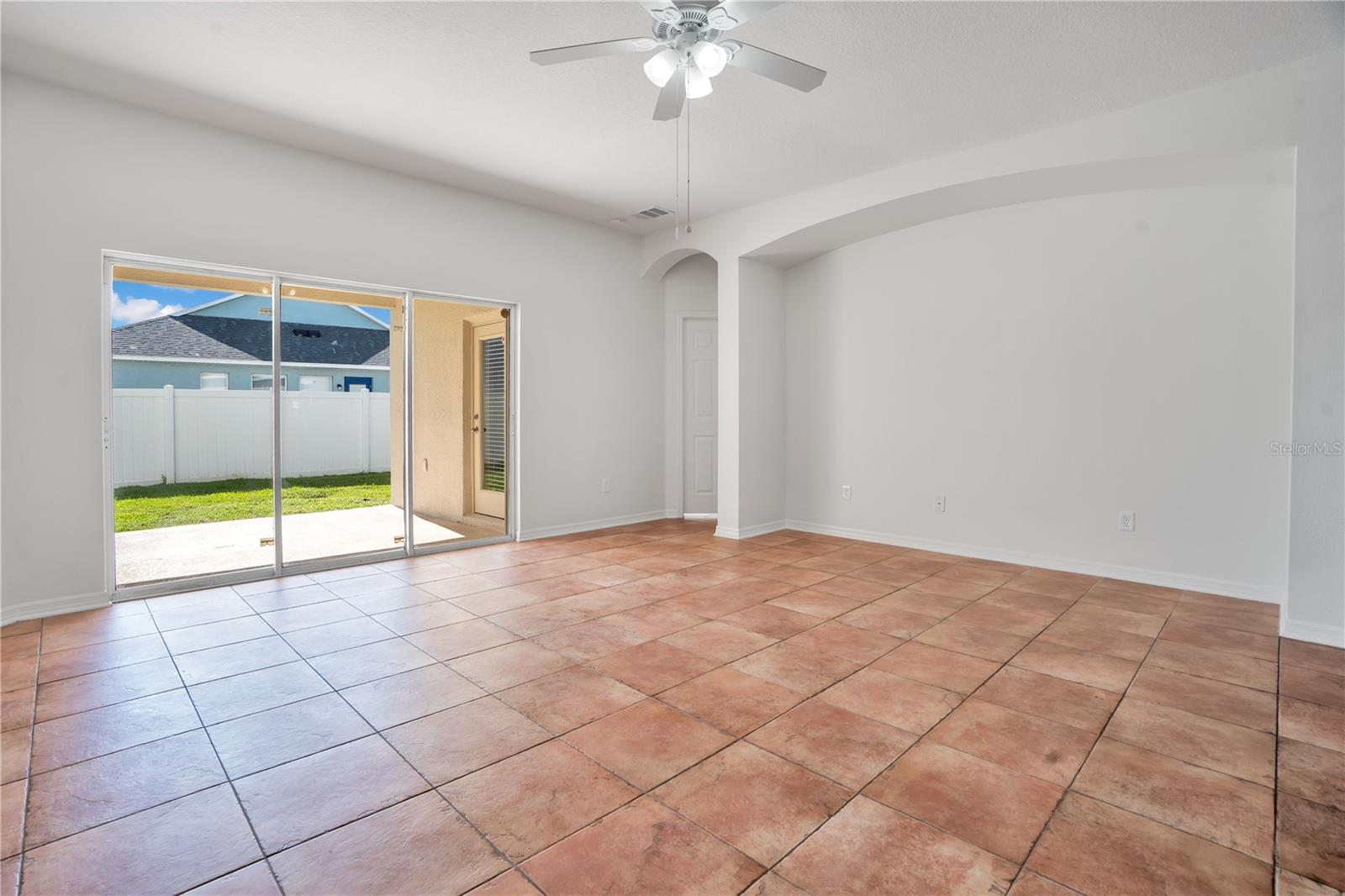 432 YORK DALE DR, RUSKIN, FL — photo 10