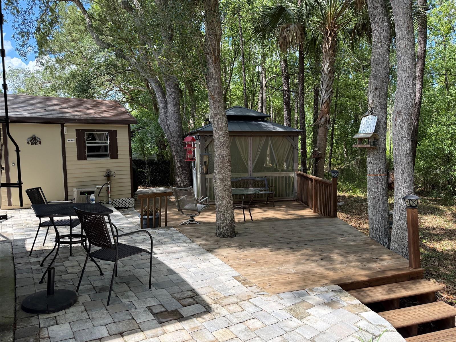 2853 NE 104TH TER, SILVER SPRINGS, FL — photo 11