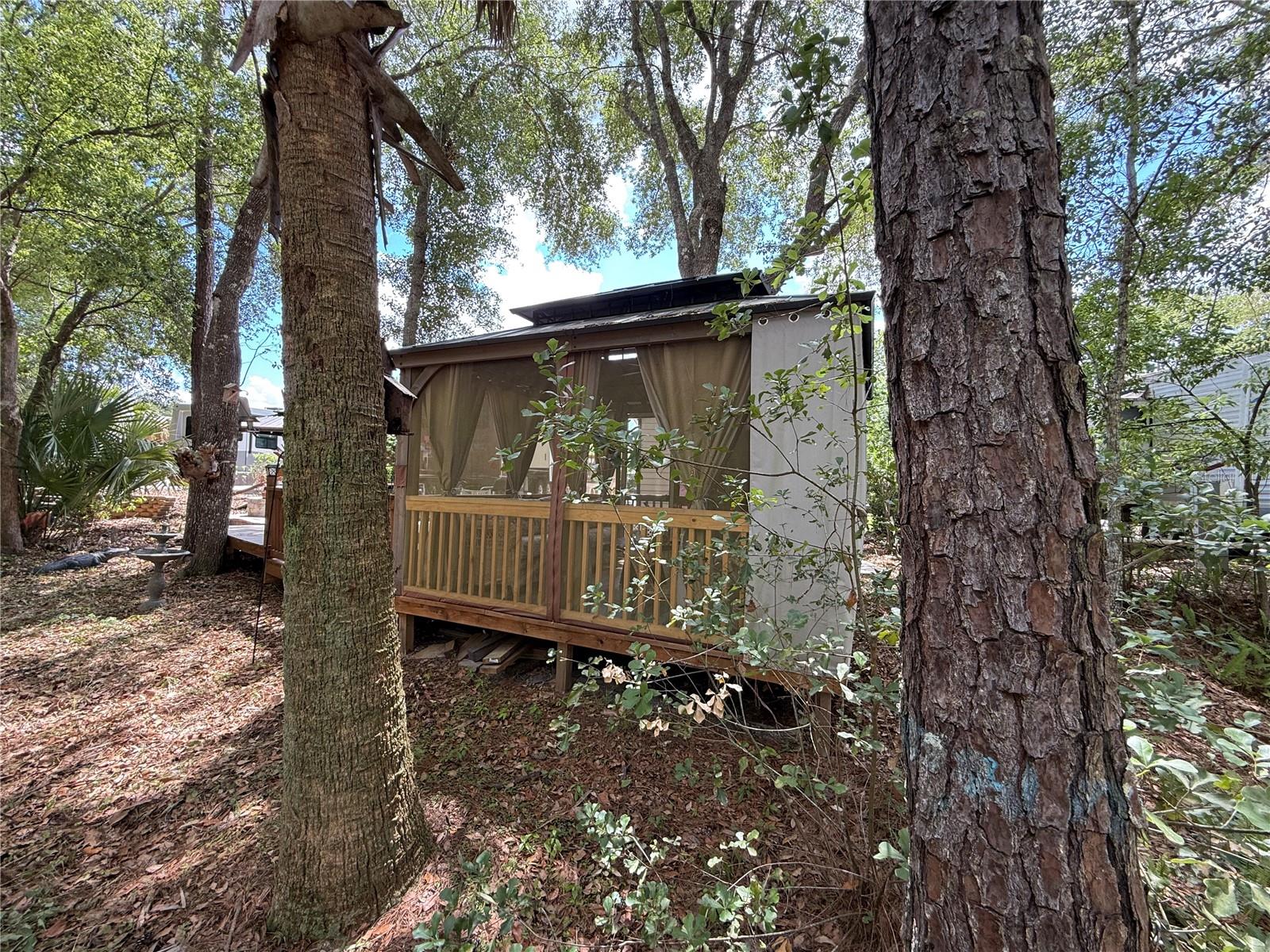 2853 NE 104TH TER, SILVER SPRINGS, FL — photo 23