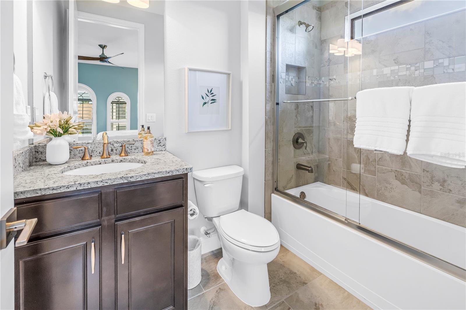 6237 SIGNATURE POINTE LN, BRADENTON, FL — photo 53